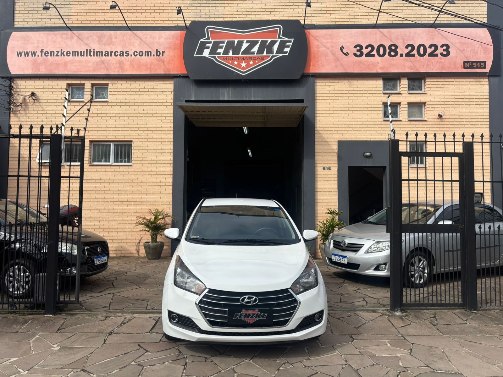 HYUNDAI   HB20S  1.6 COMFORT PLUS 16V FLEX 4P MANUAL