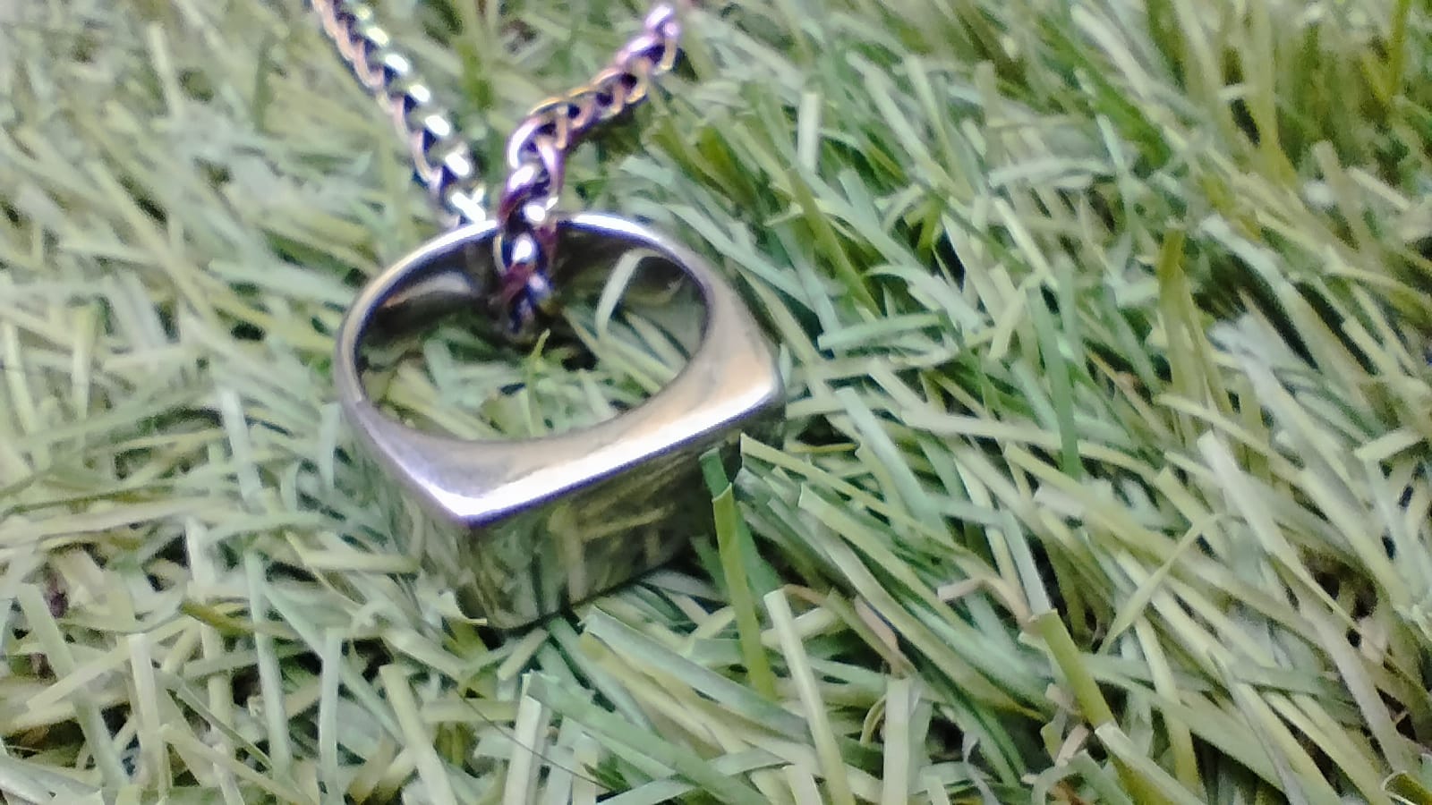 Anillo tipo PLACA en plata 