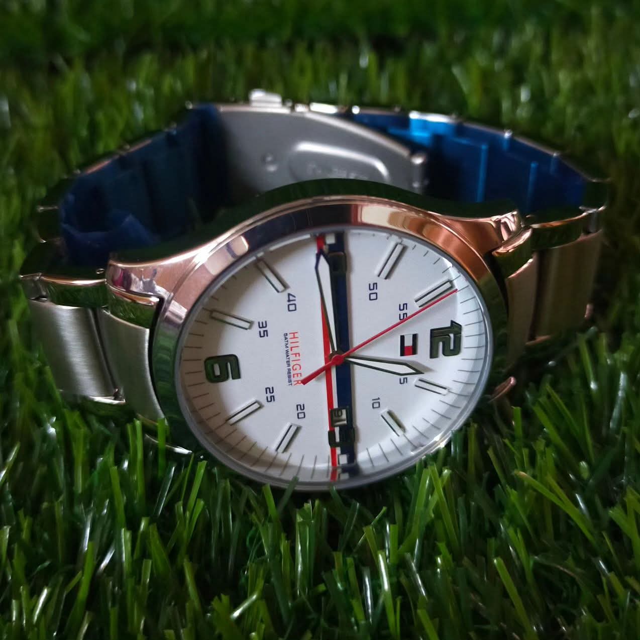 Beautiful tommy hilfiger watch