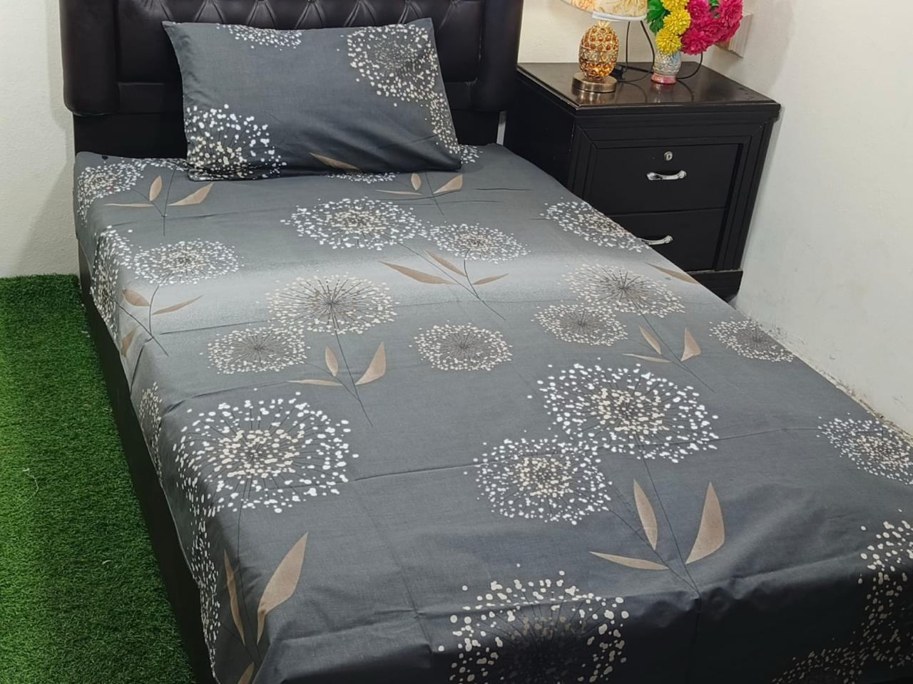 Cotton Two Single Bedsheets with Two Matching Pillow Covers