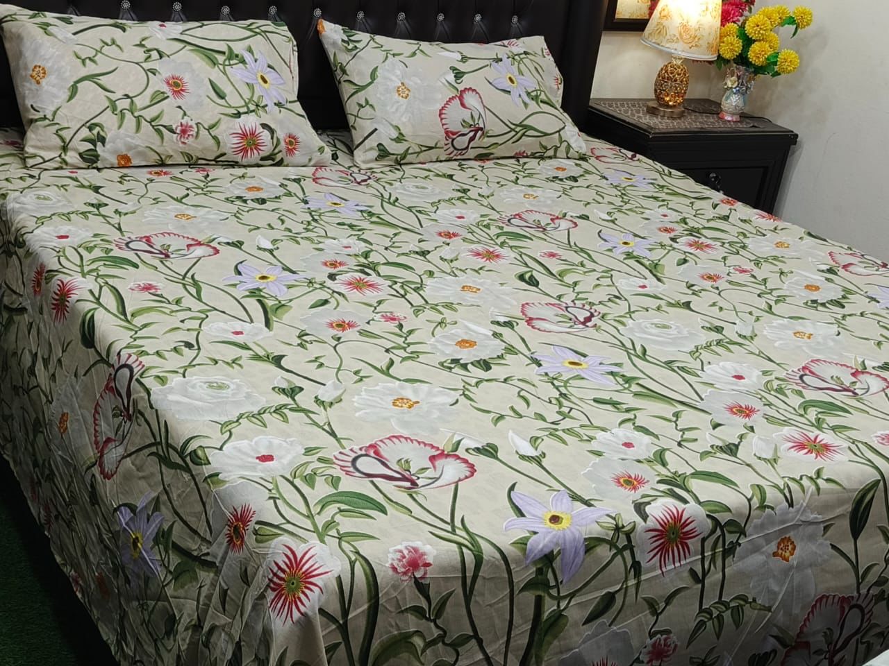 Cotton Double Bedsheet with Two Matching Pillow Covers