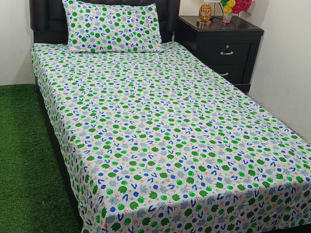 Cotton Two Single Bedsheets with Two Matching Pillow Covers