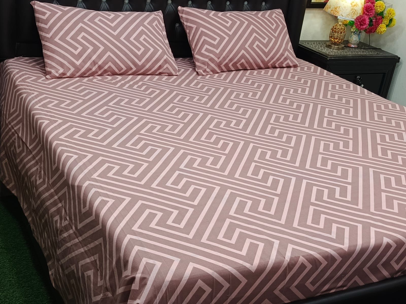 Cotton Double Bedsheet with Two Matching Pillow Covers