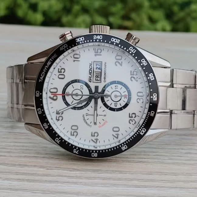 Beautiful Guool Chronograph Watch in cheap price