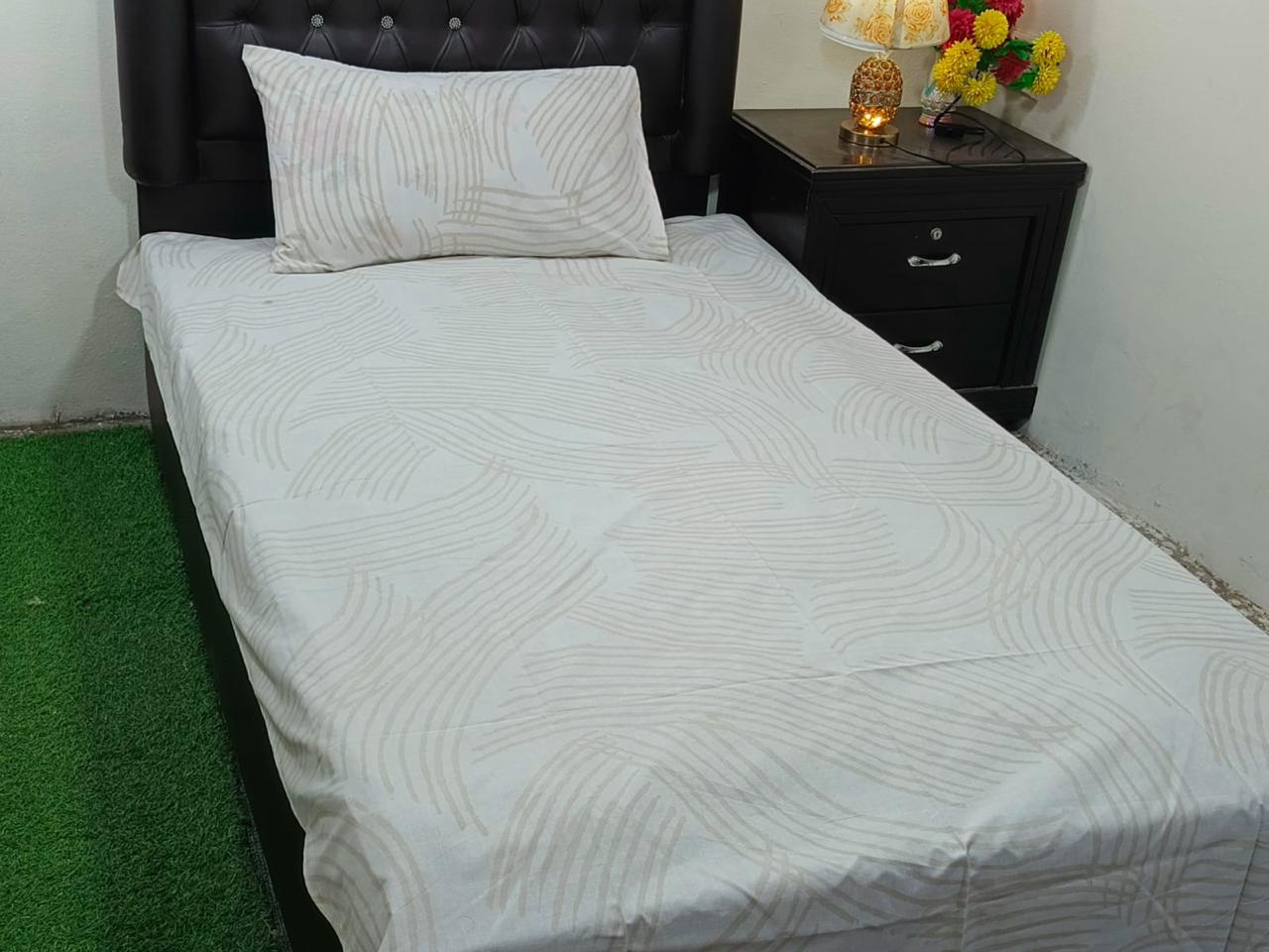 Cotton Two Single Bedsheets with Two Matching Pillow Covers