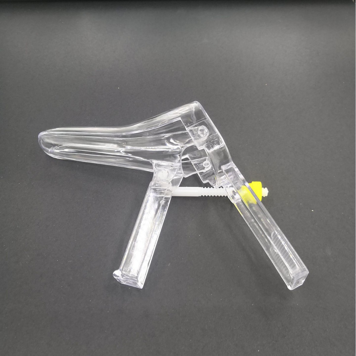 Spéculum vaginal en plastique