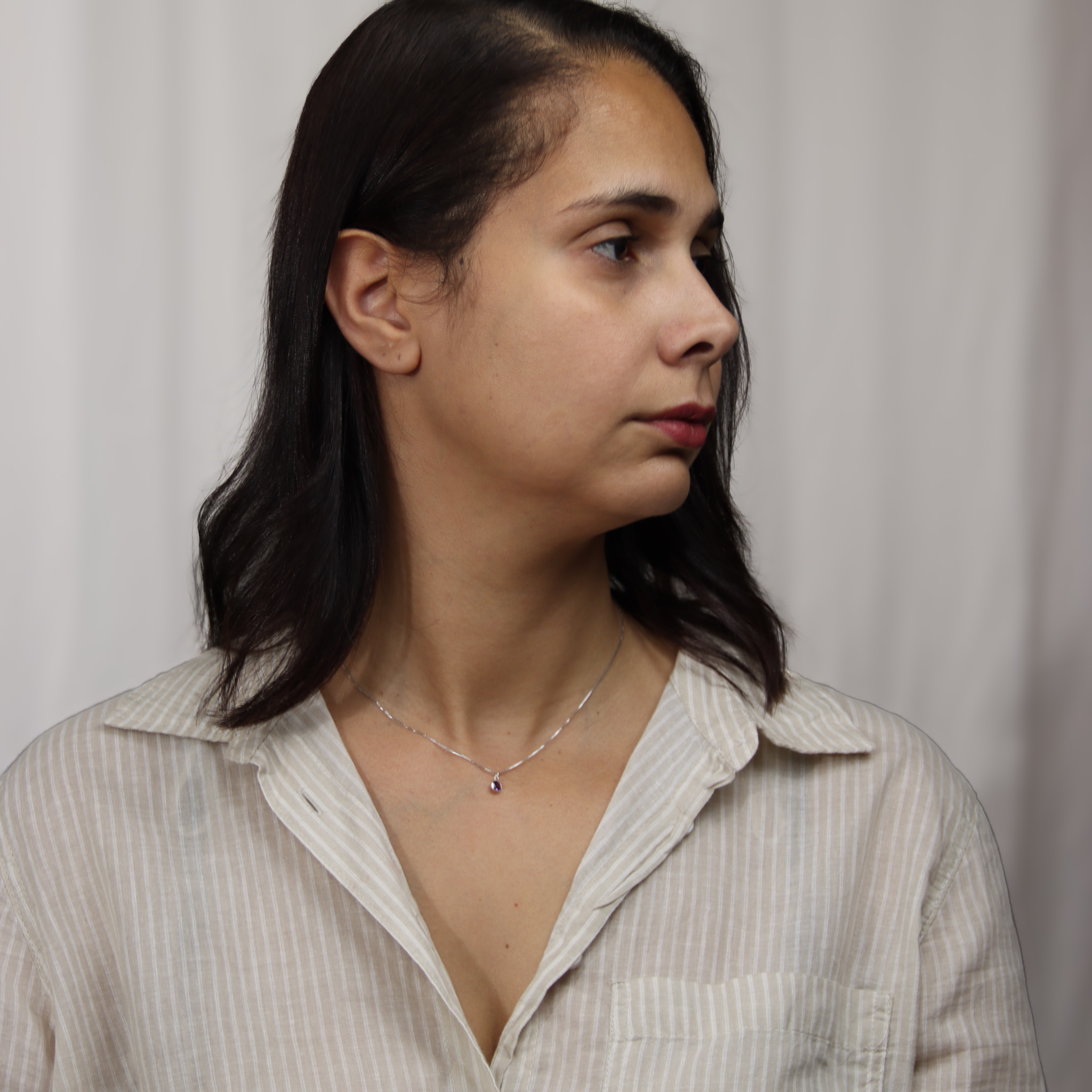 Colar Ponto de Luz em Prata 925 – Elegância Minimalista