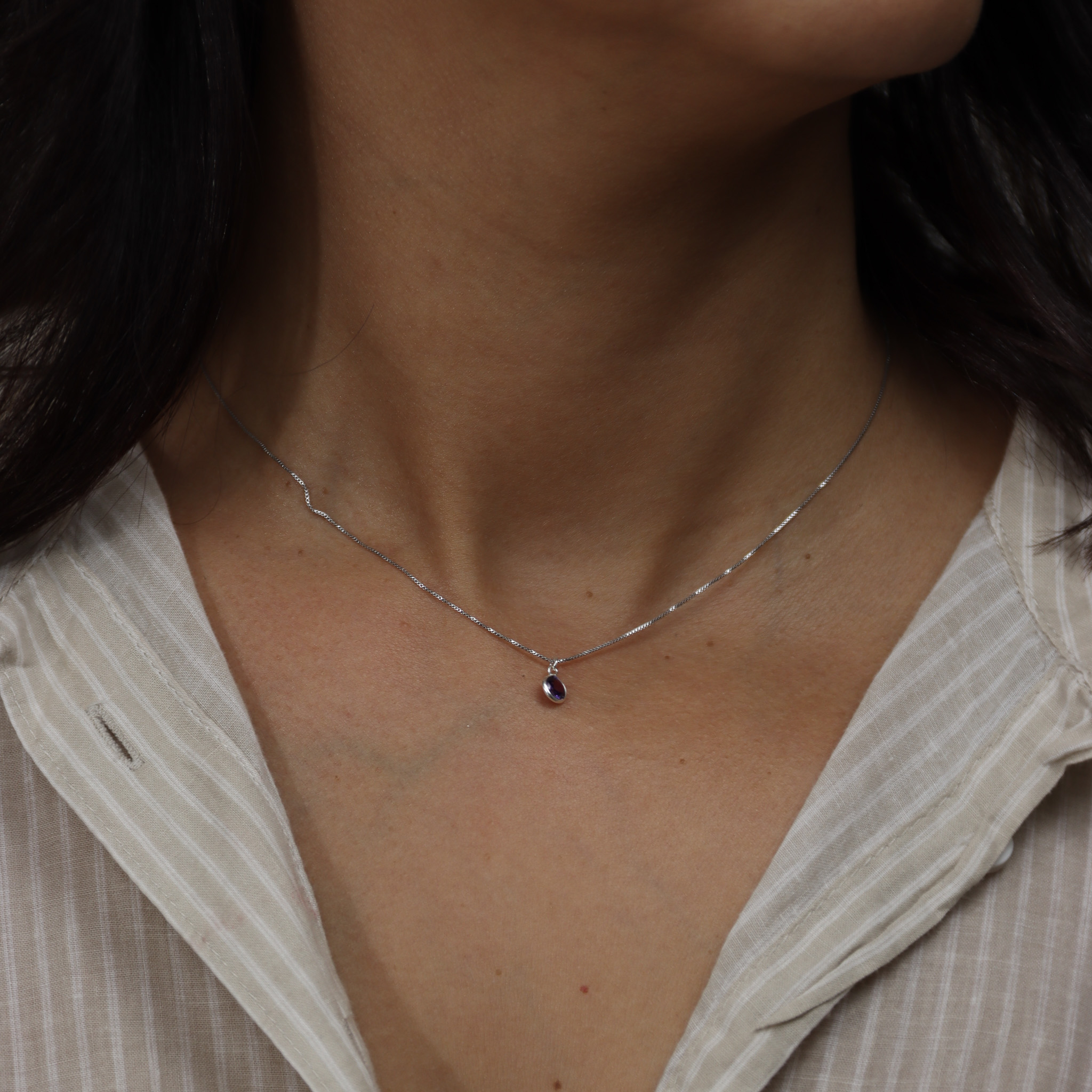 Colar Ponto de Luz em Prata 925 – Elegância Minimalista