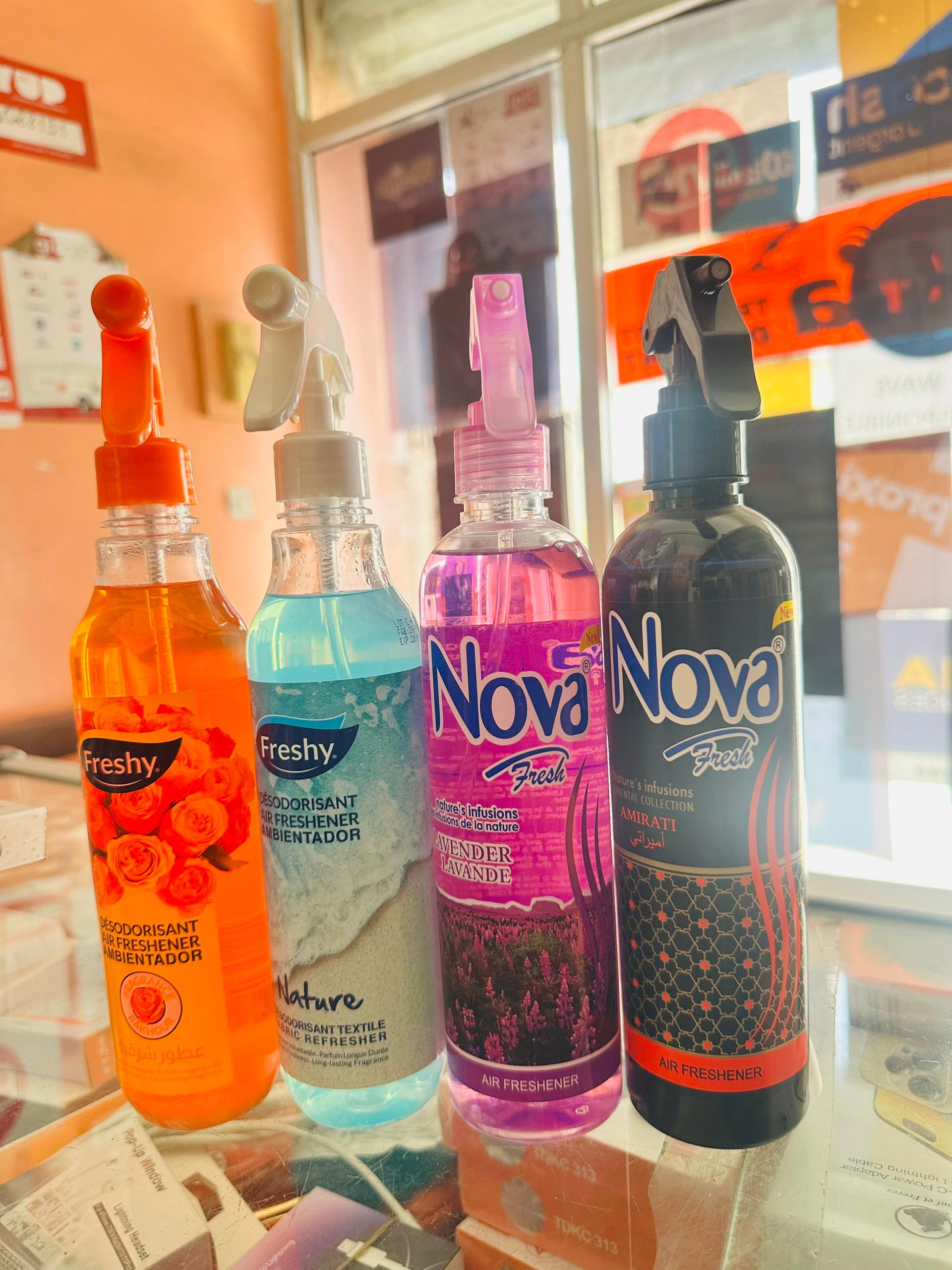 NOVA ET FRESHY