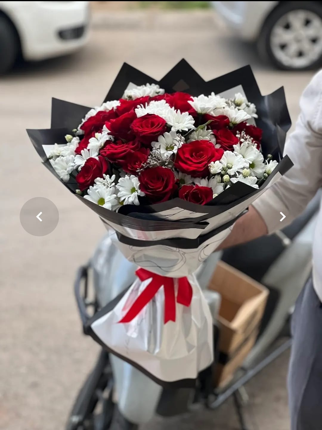 Kırmızı Gül ve Papatya Buketi