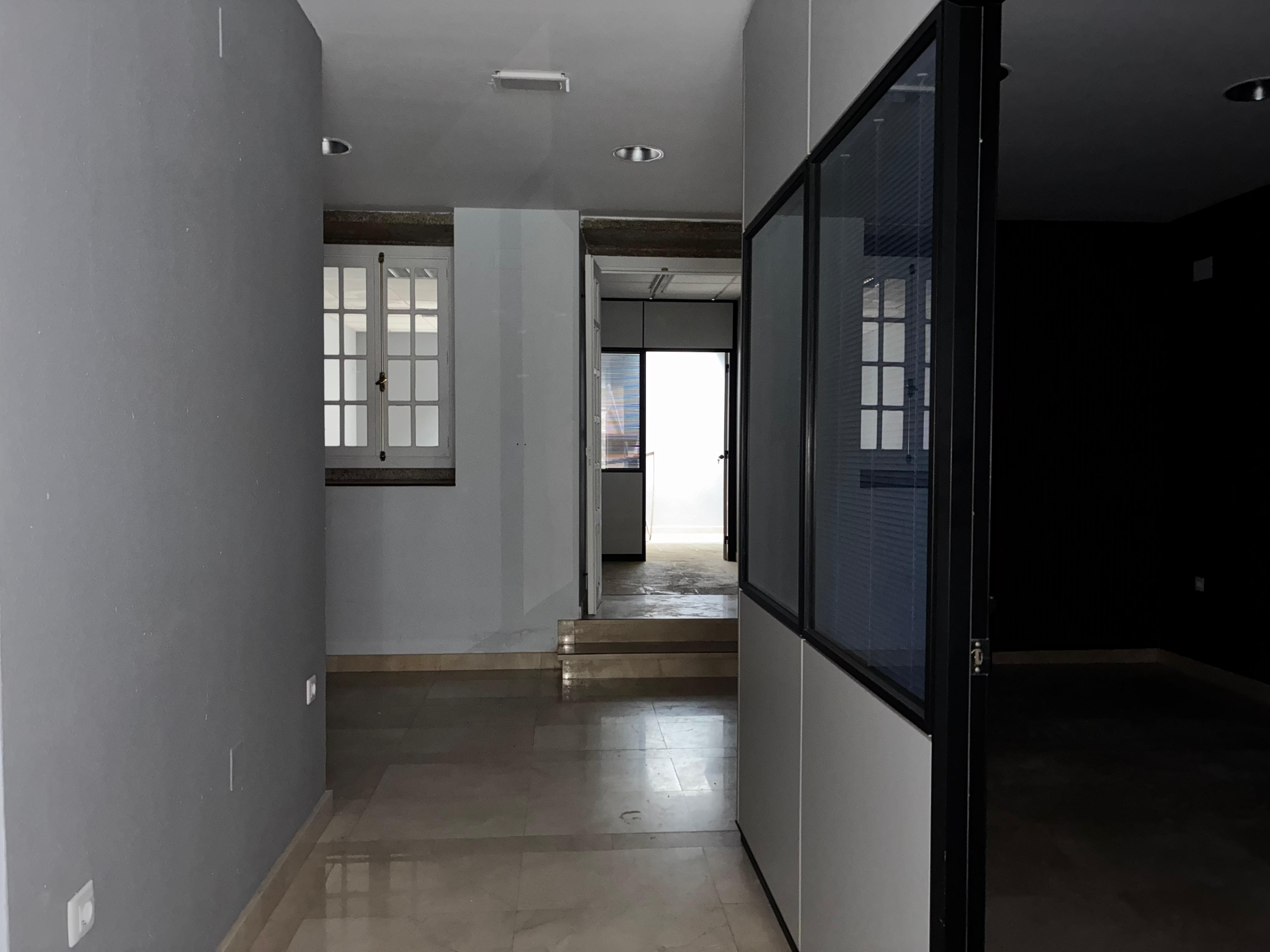 Edificio de uso mixto en Calle Galiano, Ferrol