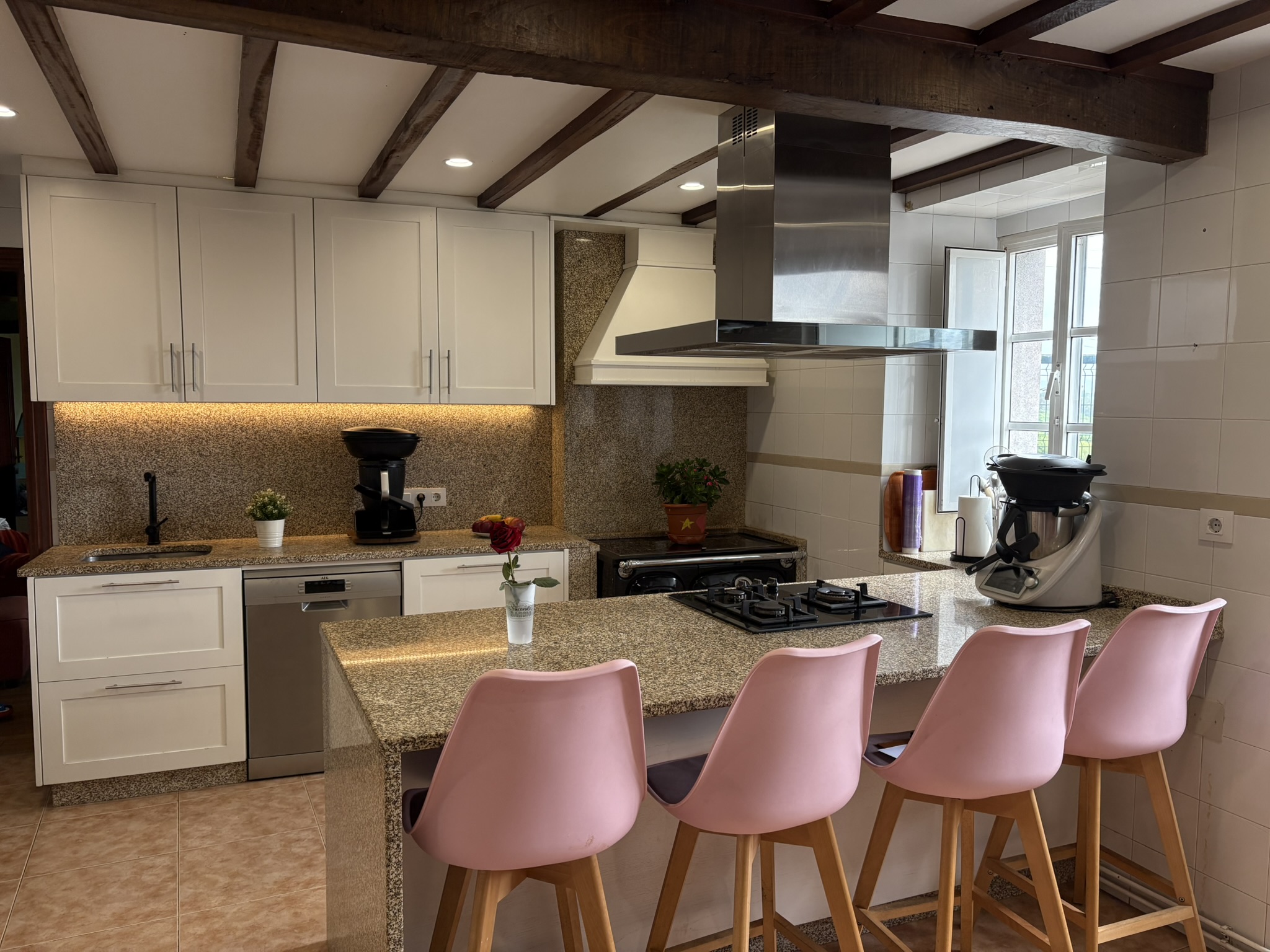 Casa independiente en venta en Bustelo Núcleo (Mandiá)