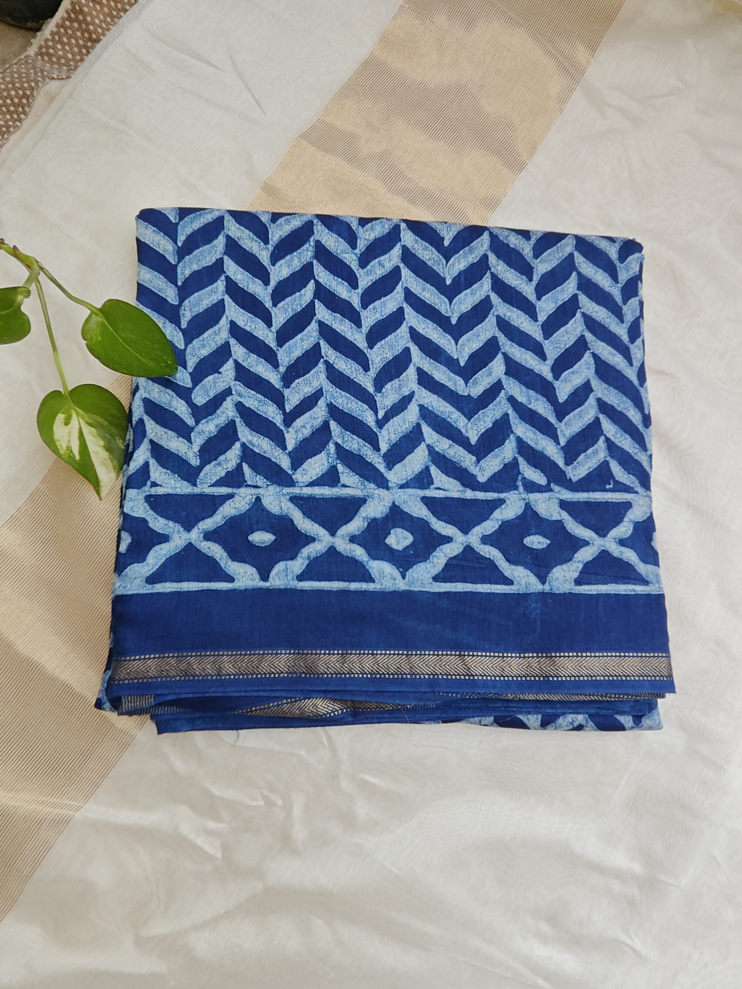 Maheshwari Silk Cotton Indigo Saree THIND-0001