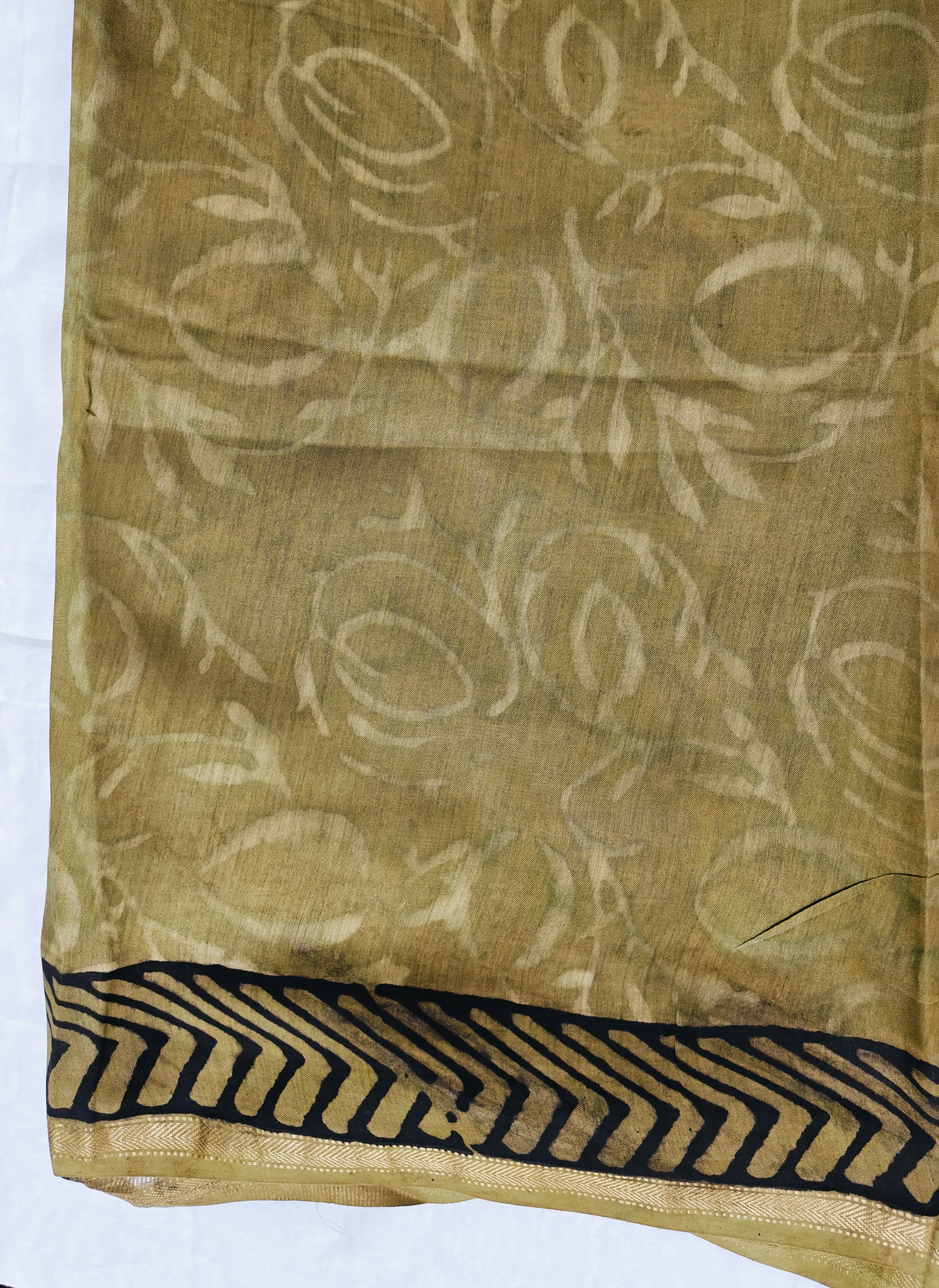 Maheshwari Silk Cotton Vanaspati Saree THVNP-0003