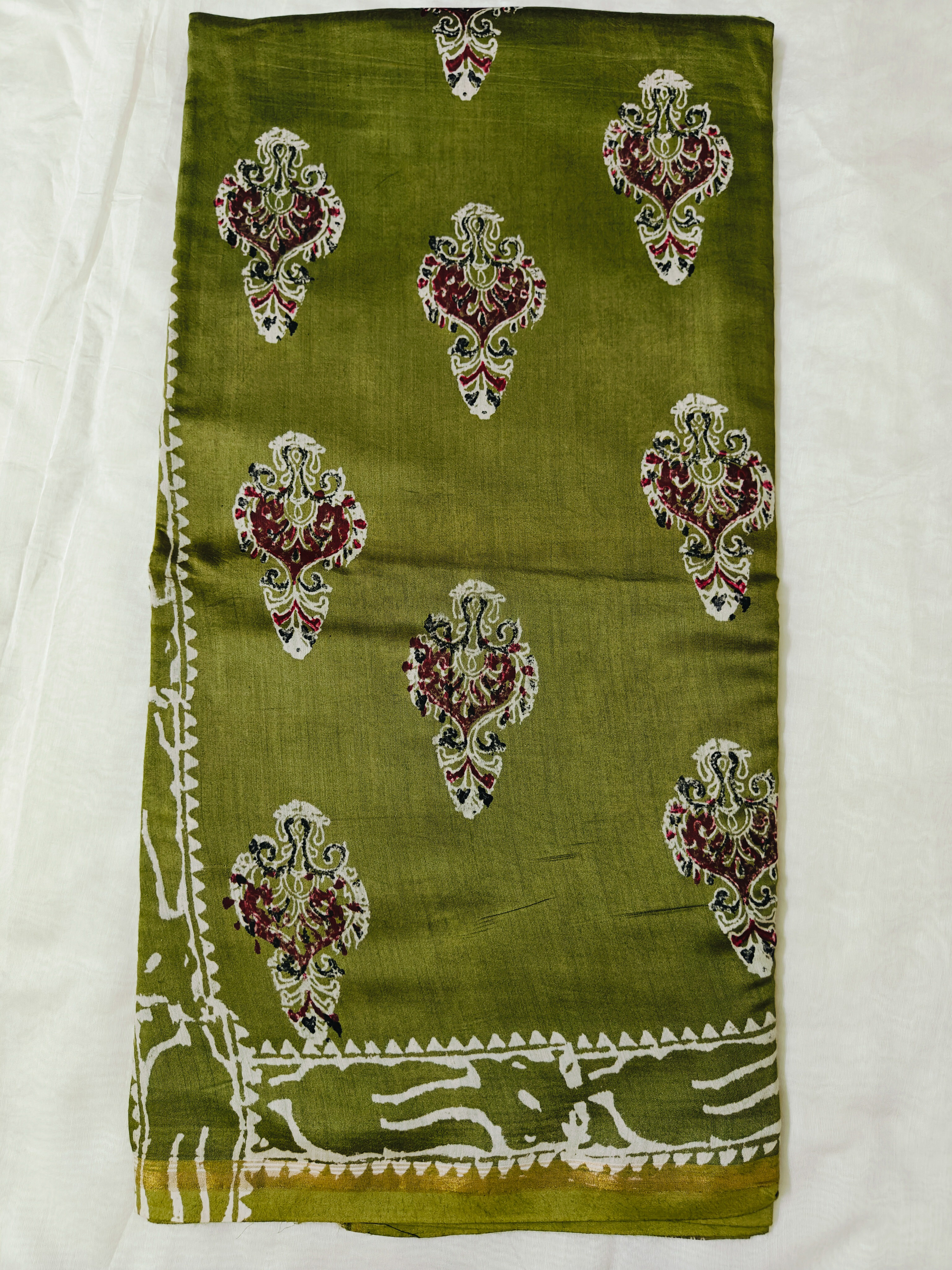 Maheshwari Silk Cotton Ajrakh Saree THAJR-0004