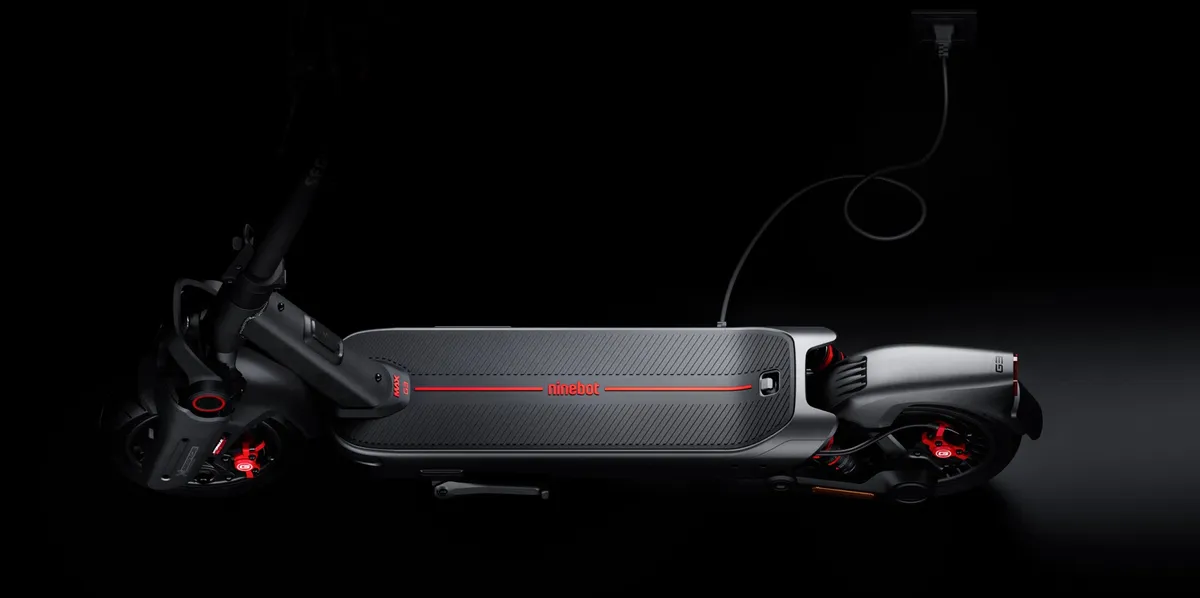 Monopatín Scooter Eléctrico Max G3 Segway 45km/h 80km