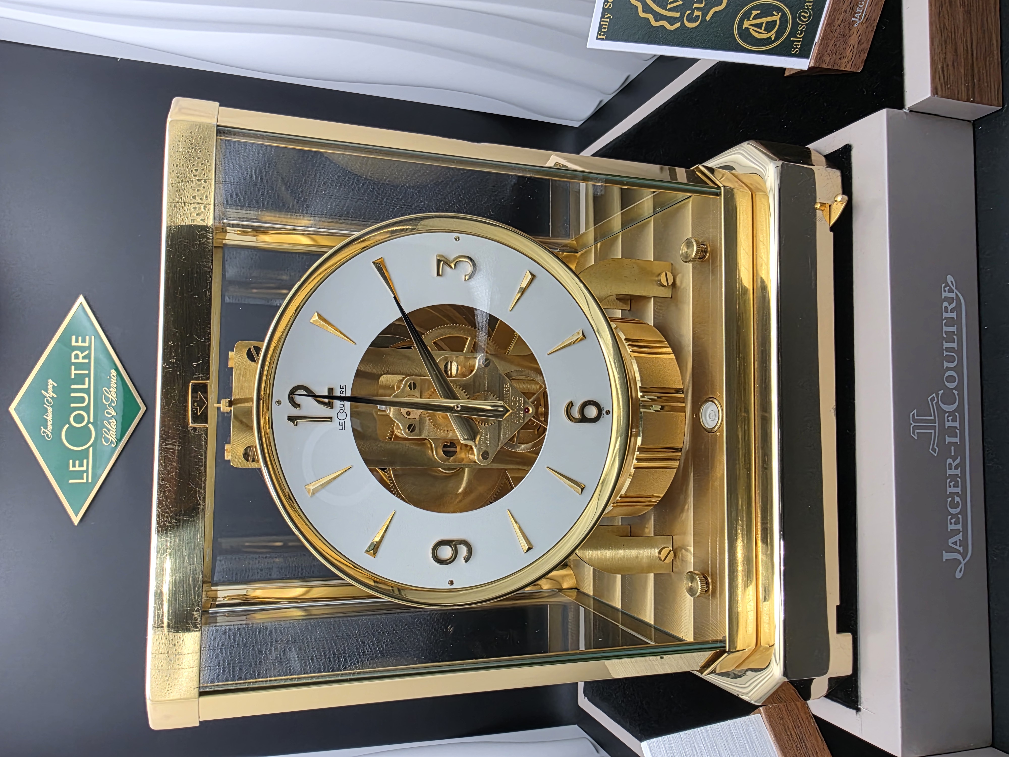 1975 Atmos Clock 528-8 sn-424527