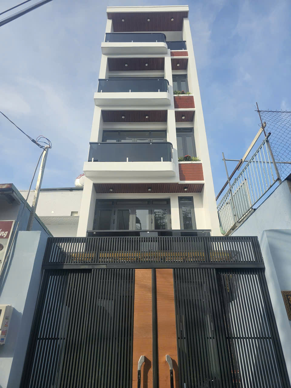 Bán nhà đẹp Bình Tân – Khu nhà đồng bộ đường Lê Đức Anh, DT: 4×19m. Thiết kế 5 tầng – Giá 8,8 tỷ