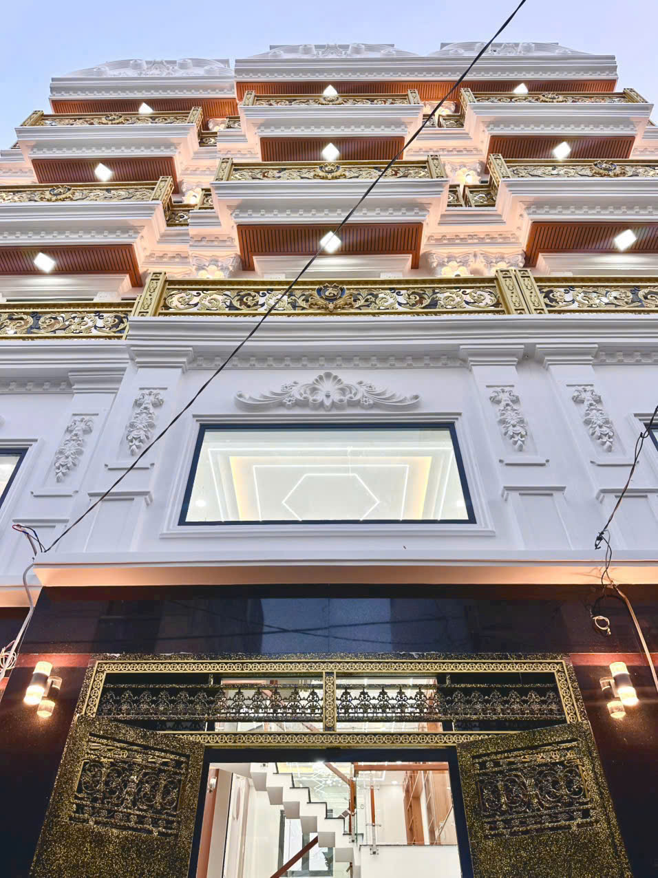 Bán nhà Hương Lộ 3. Ngay Aeon Tân Phú. Nhà 1 trệt, lửng, 2 lầu, sân thượng – giá chỉ 6.9 tỷ TL