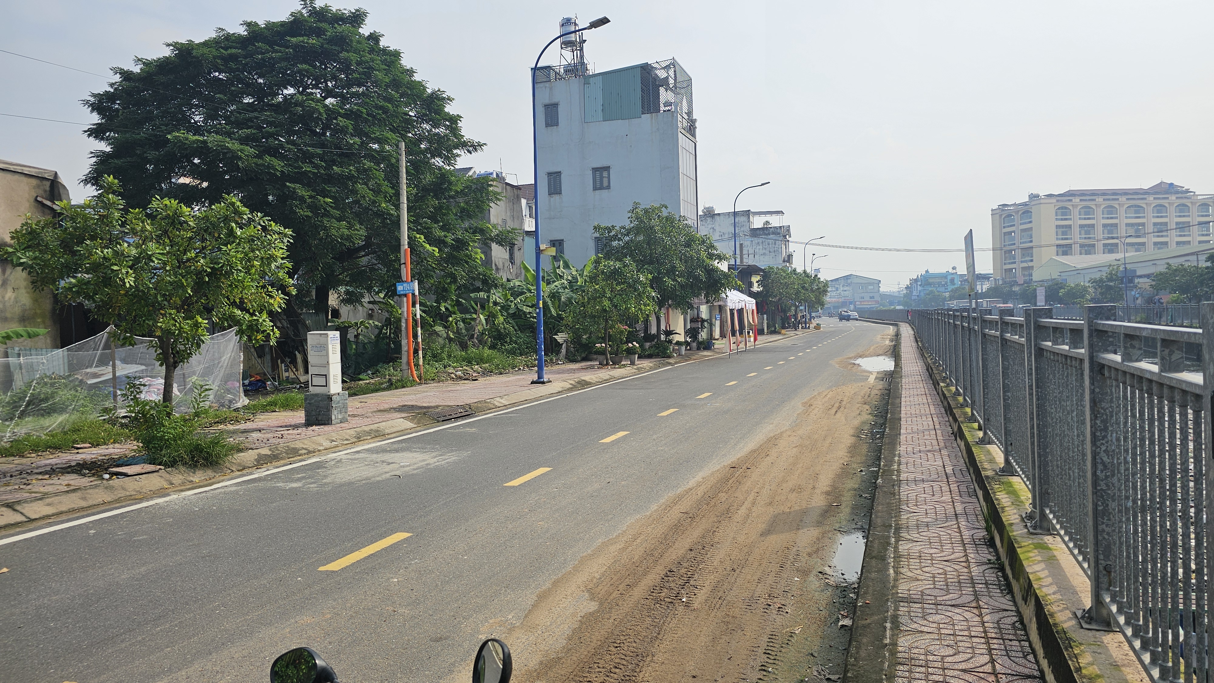 Nhà Mặt Tiền Kinh Doanh Kênh Nước Đen, Bình Tân – Giá 25 Tỷ, SHR