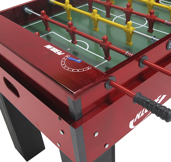 Mesa Pebolim em madeira maciça, com aplicação de verniz tingido