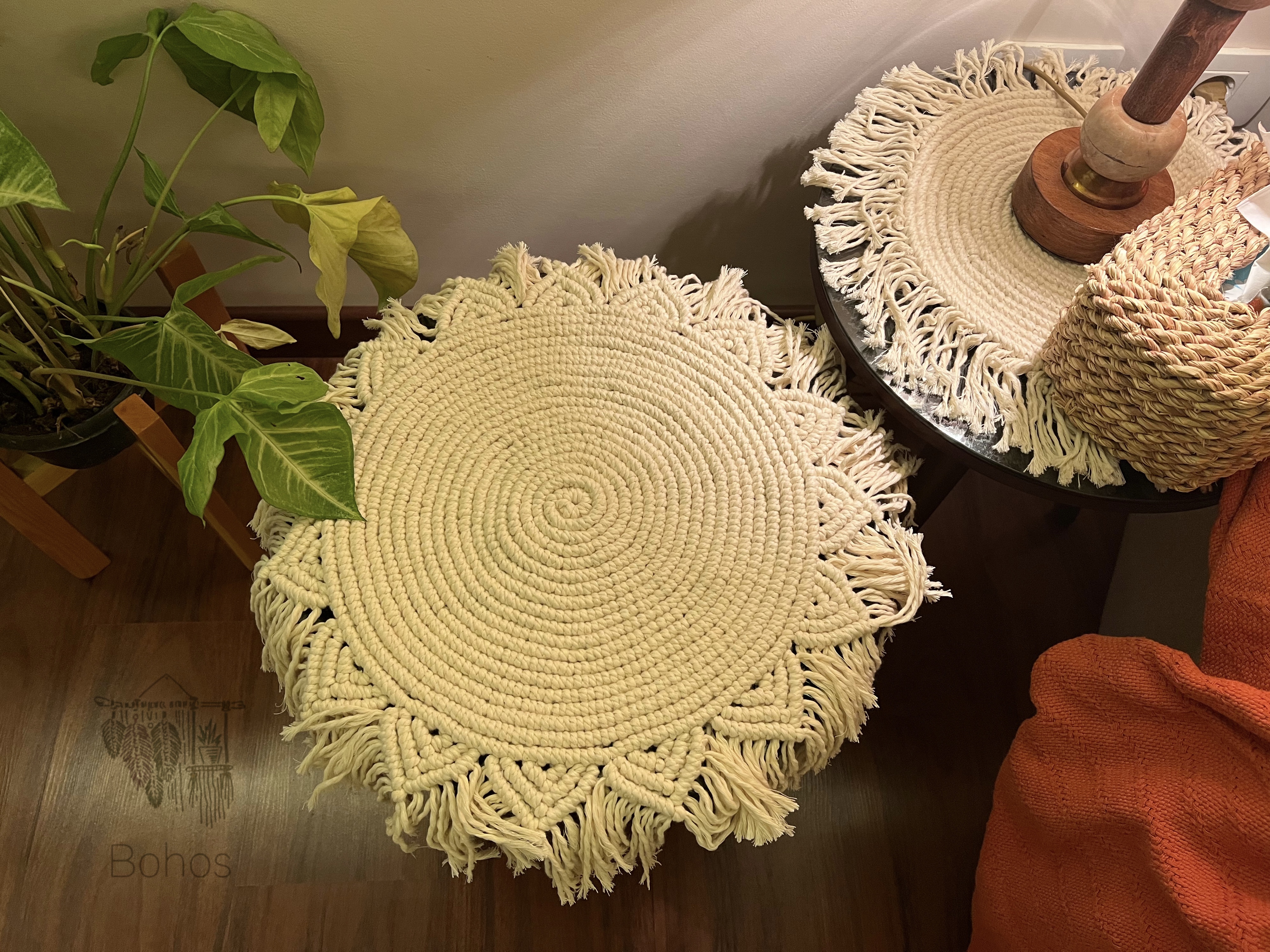 Macrame Round Runner