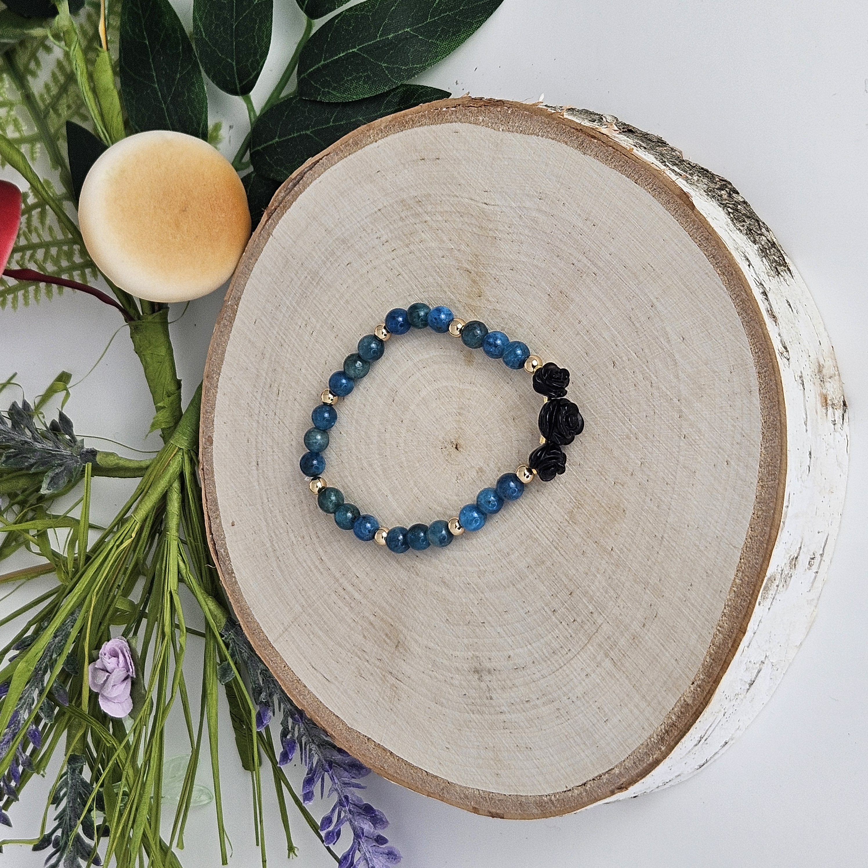 Small Black Agate Rose Blue Apatite Bracelet