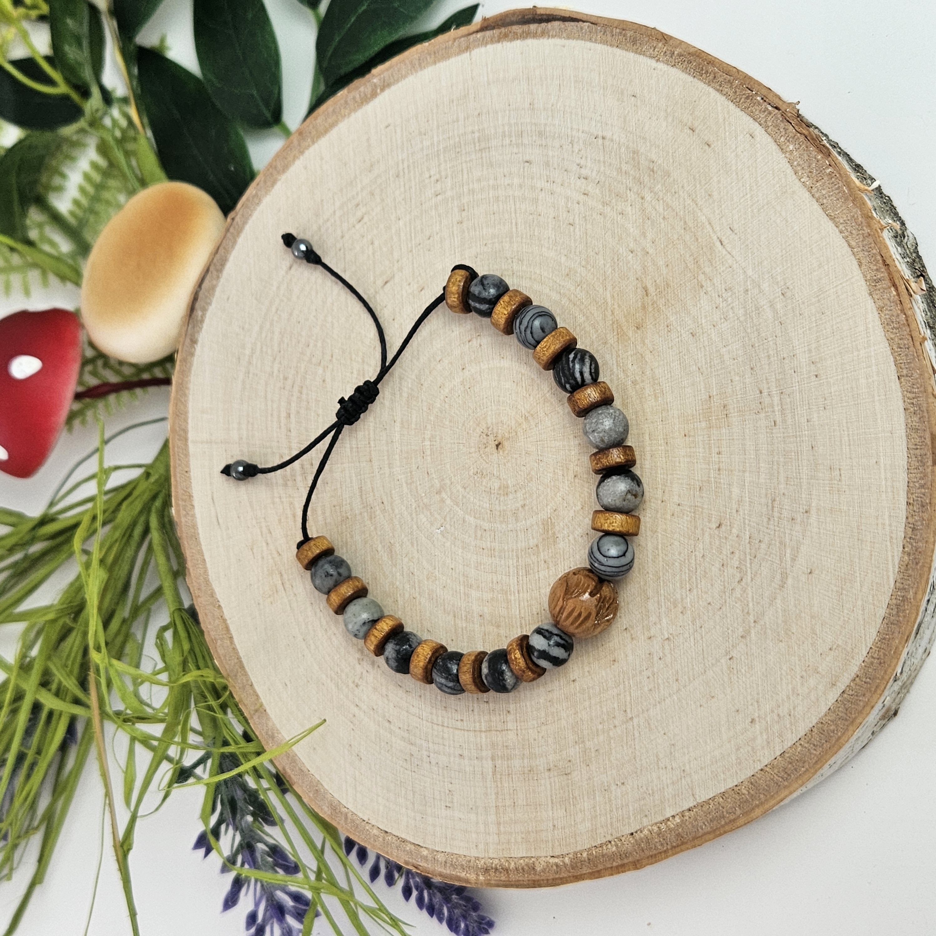 Carved Wooden Lotus and Black Network Agate Braclet
