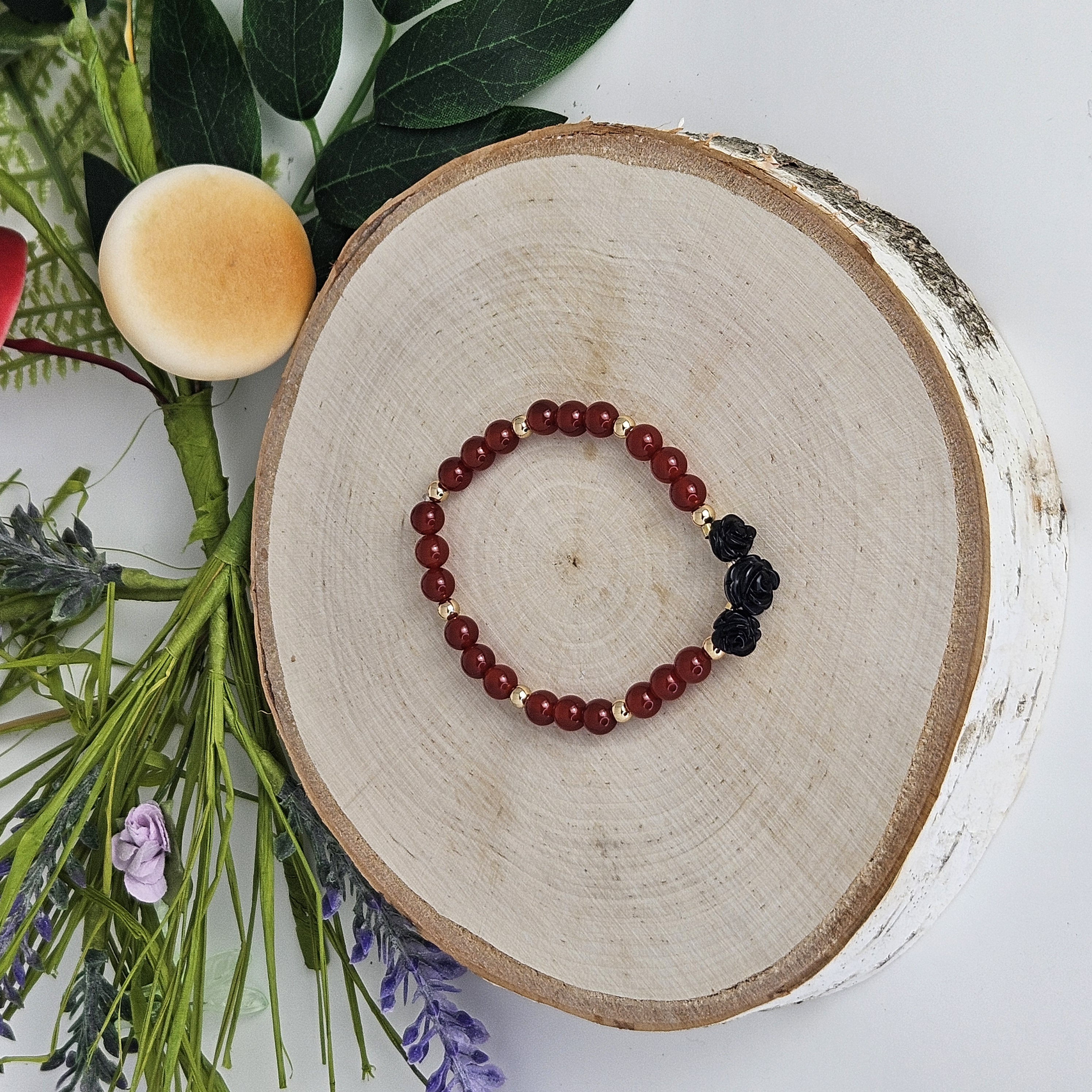 Small Black Agate Rose Carnelian Bracelet