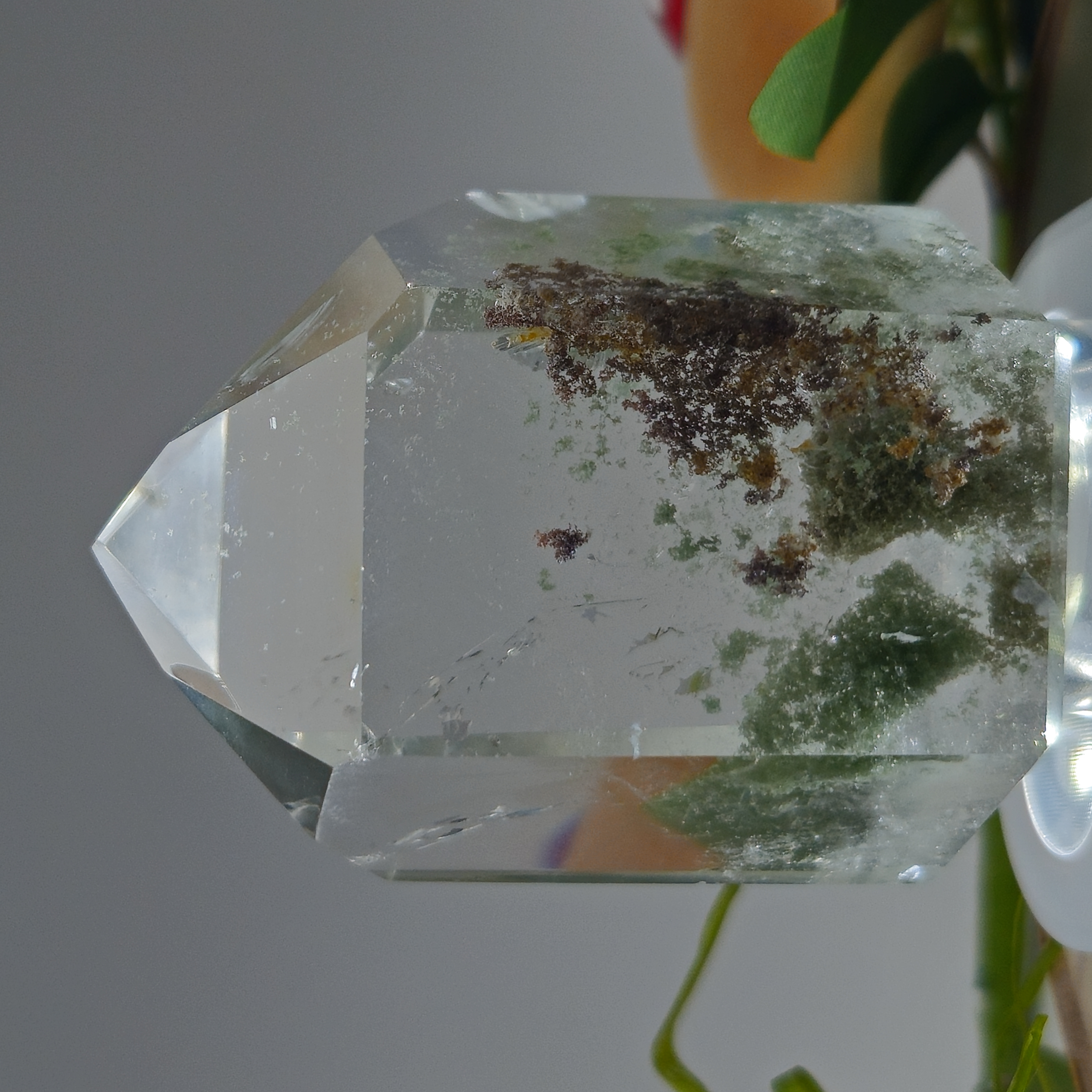 High-Quality Garden Quartz Tower