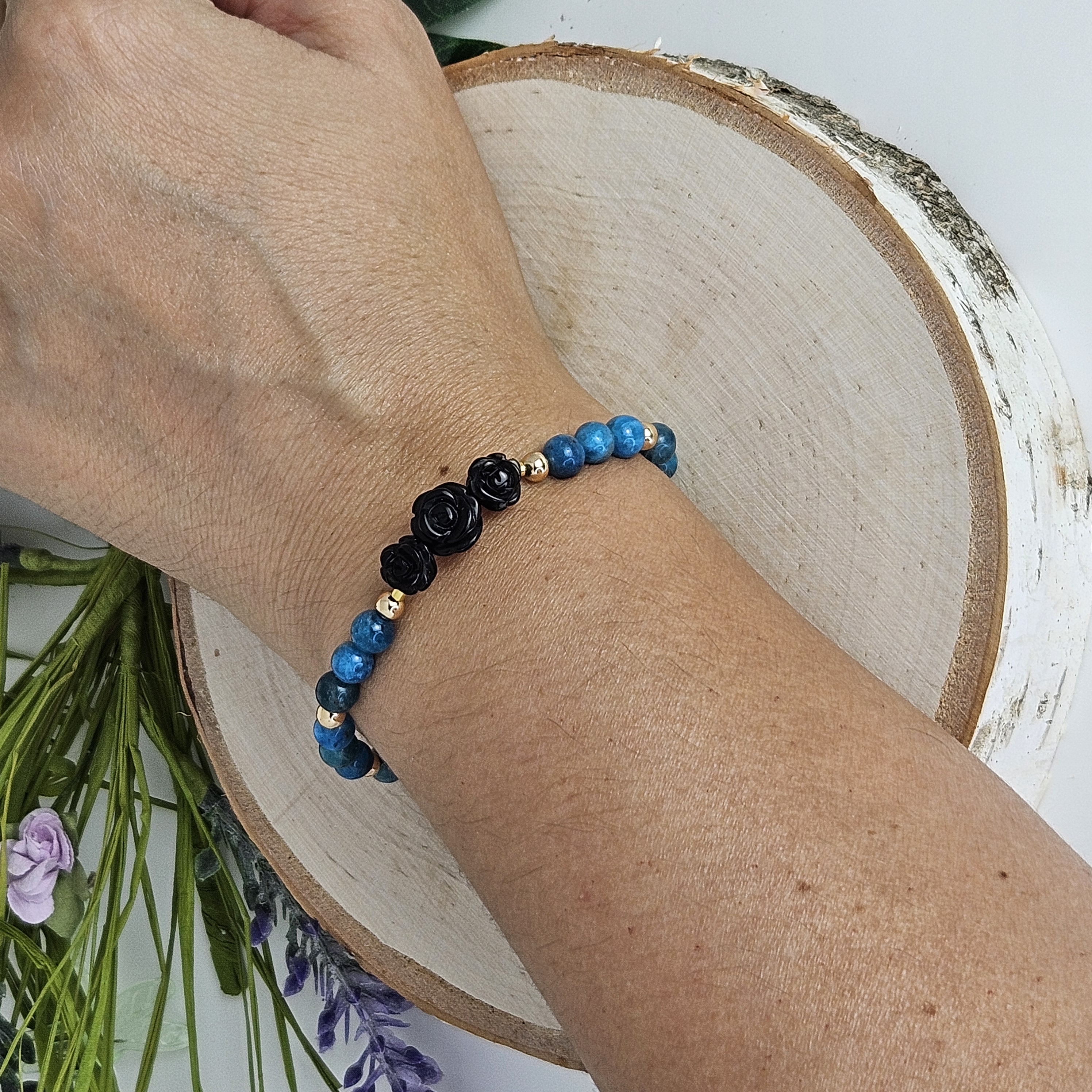 Small Black Agate Rose Blue Apatite Bracelet