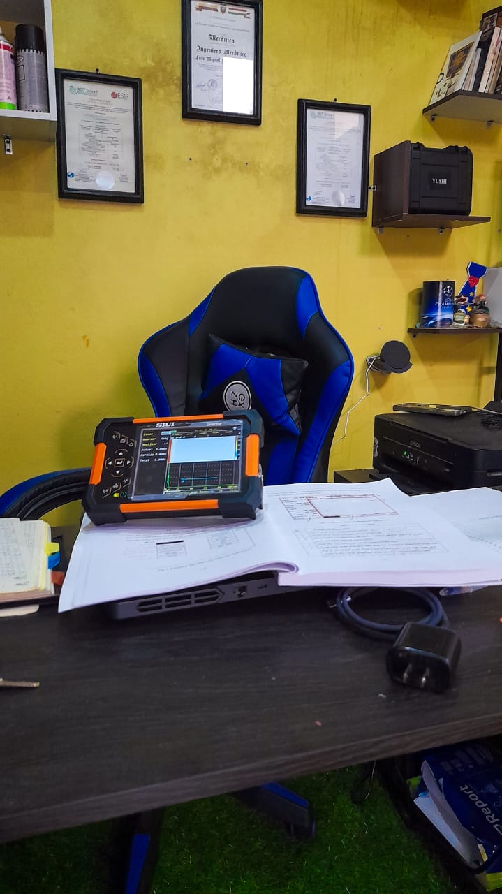 DIGITAL ULTRASONIC FLAW DETECTOR