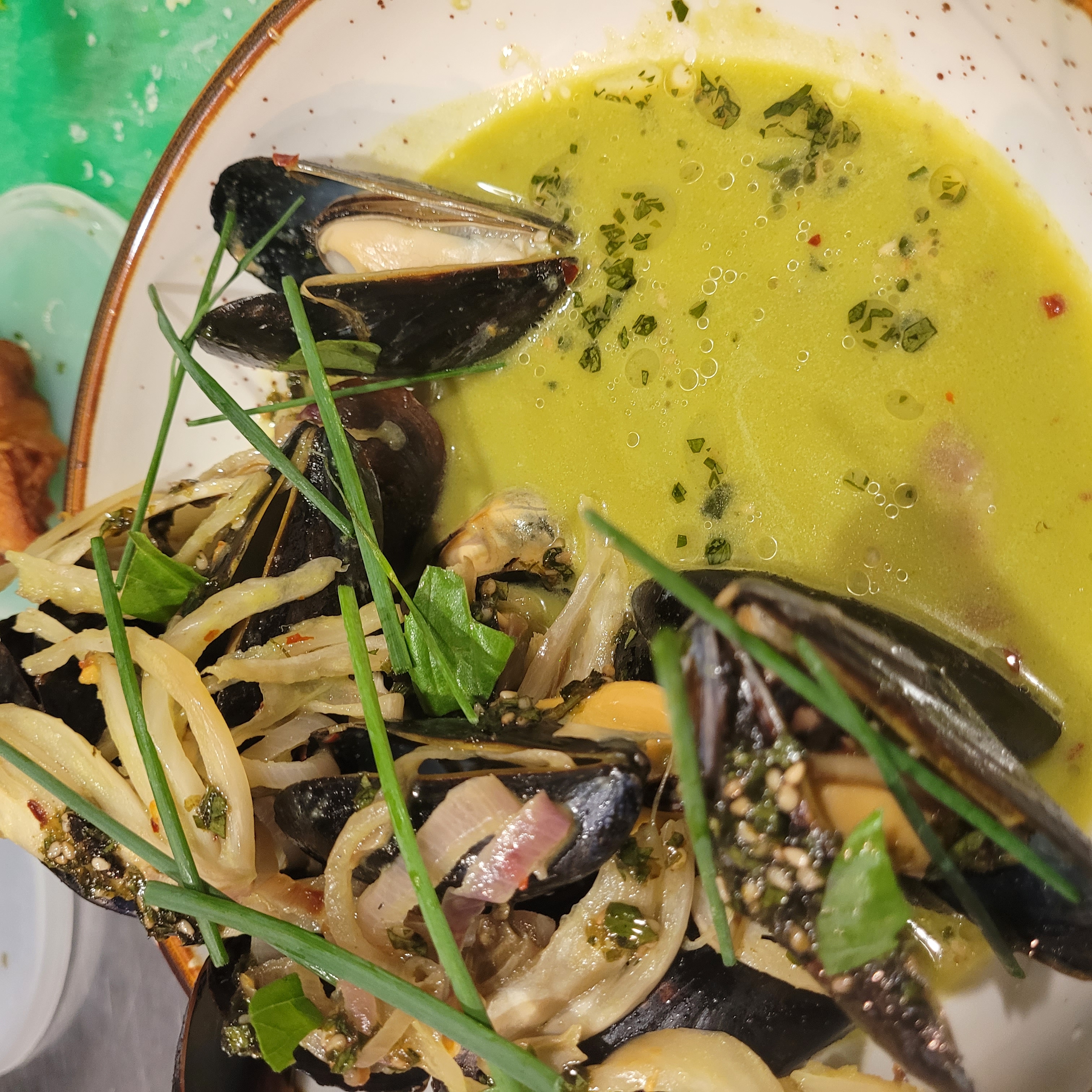 Foodie  Social Nov 22nd  6pm -10pm