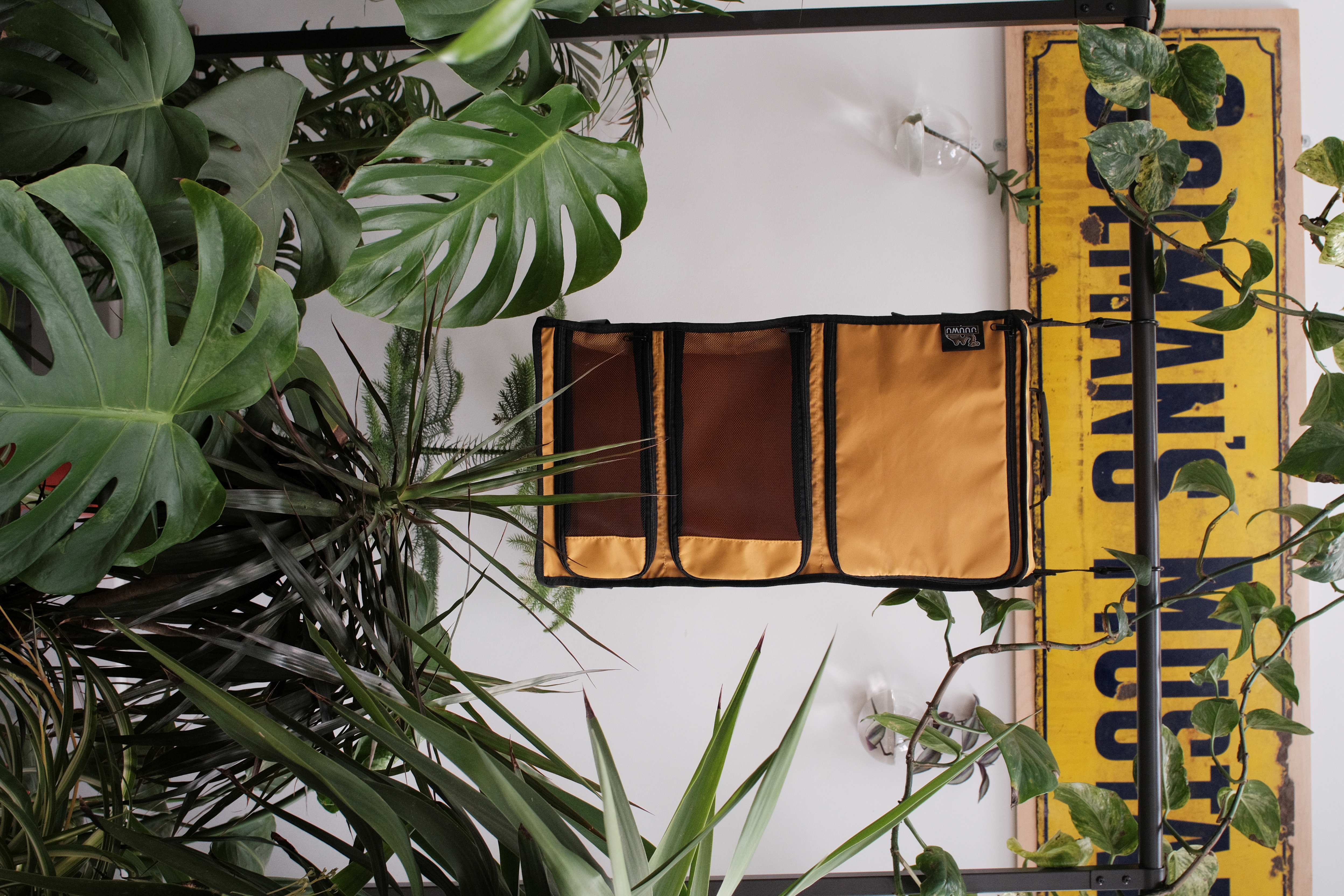 Walkabout Wardrobe - Yellow