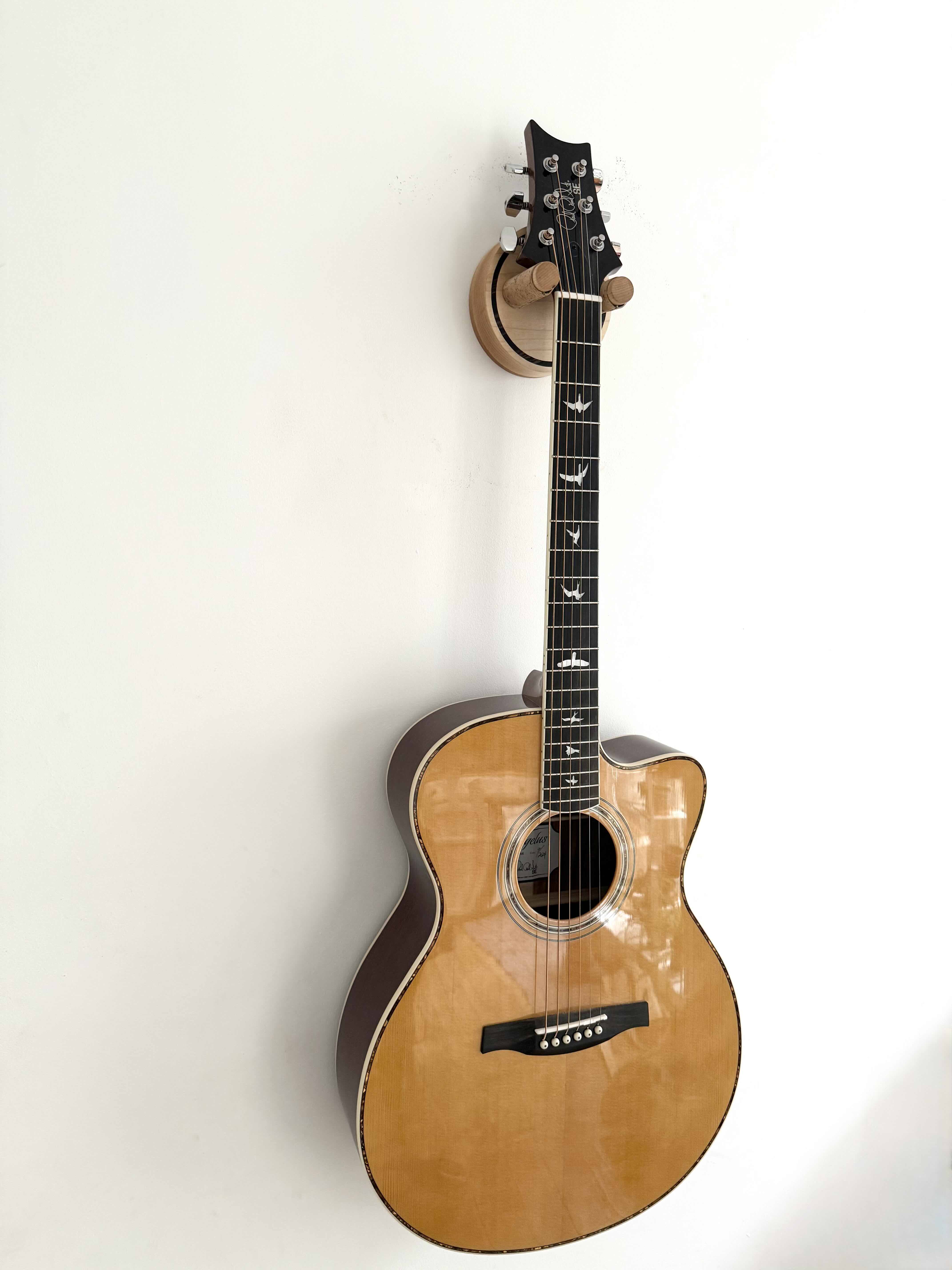 Maple Guitar Wall Mount 