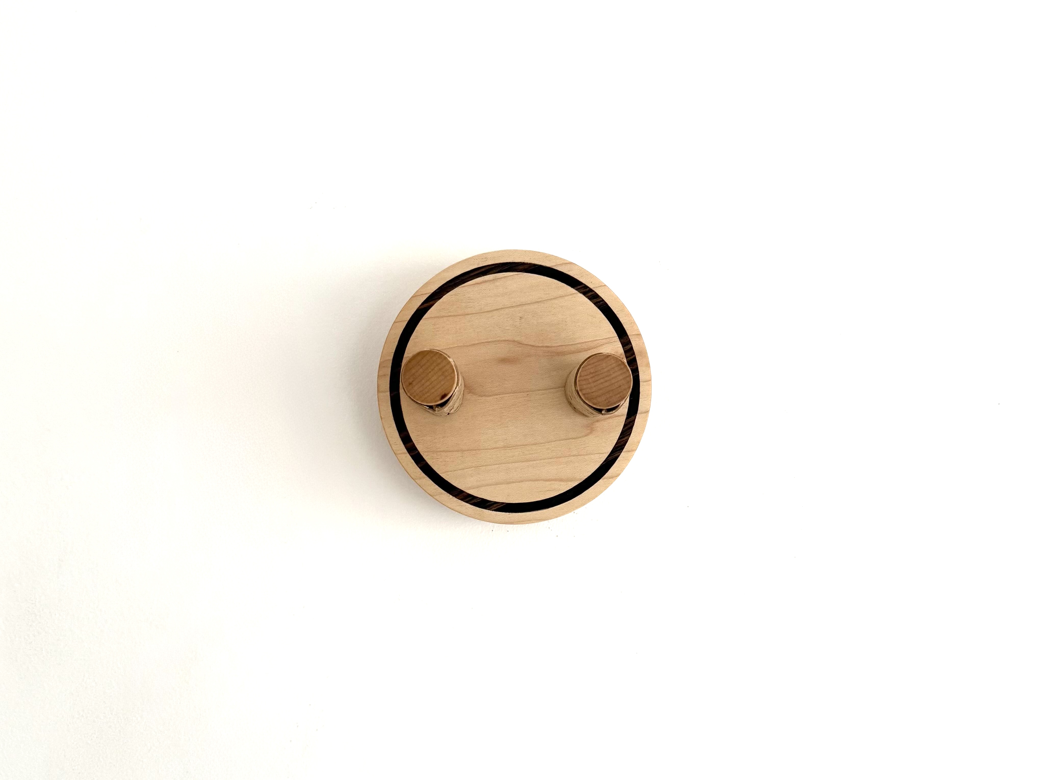 Maple Guitar Wall Mount 