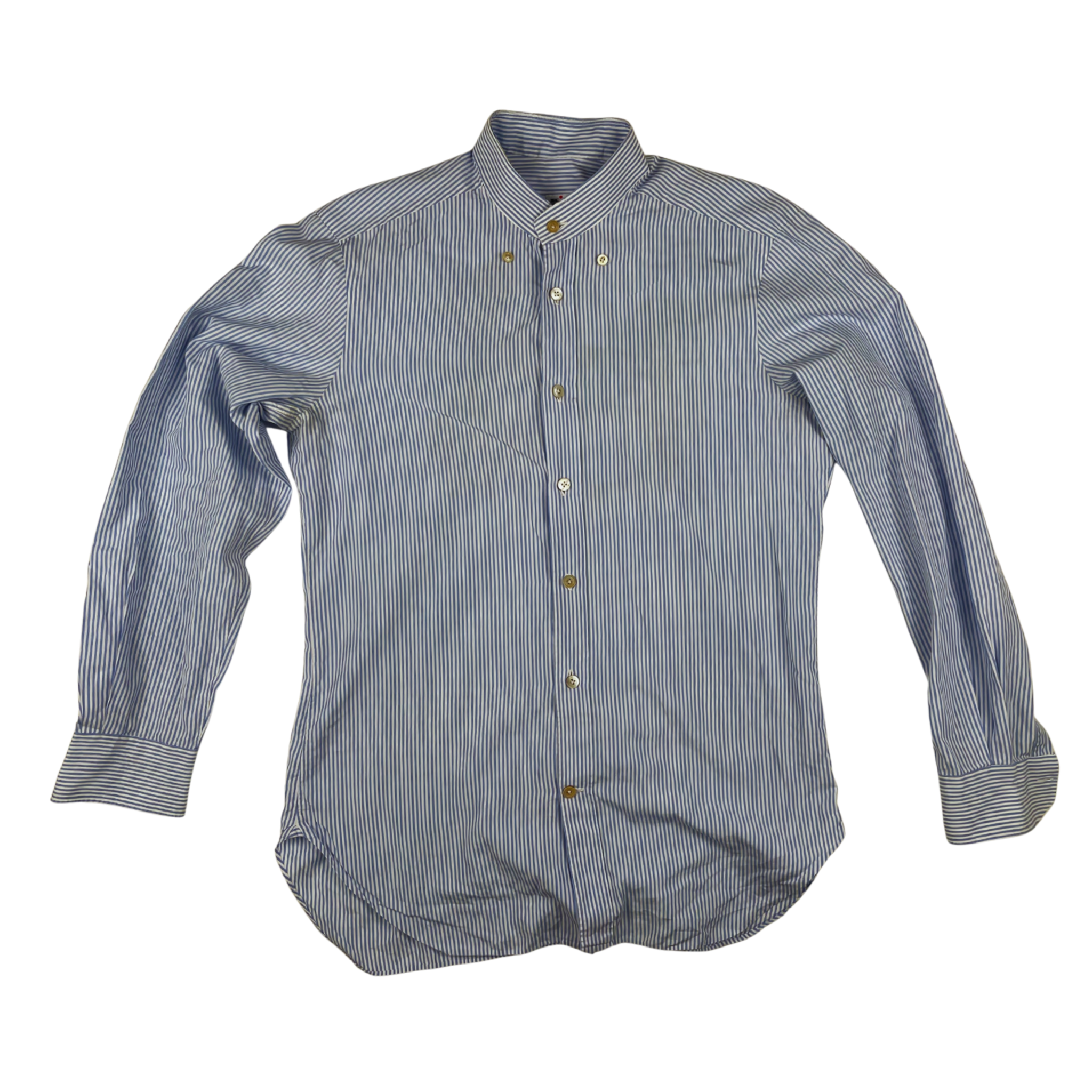 Chemise - L'Intrigue