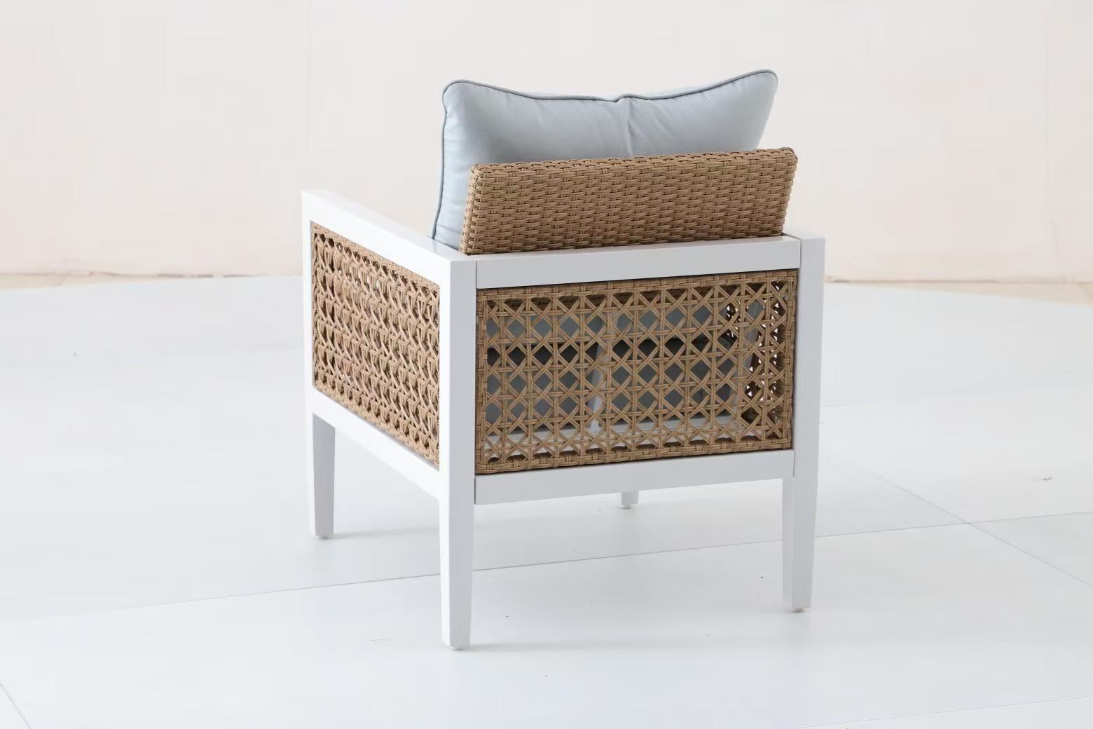 4 Seater Aluminum Rattan Lounge Set