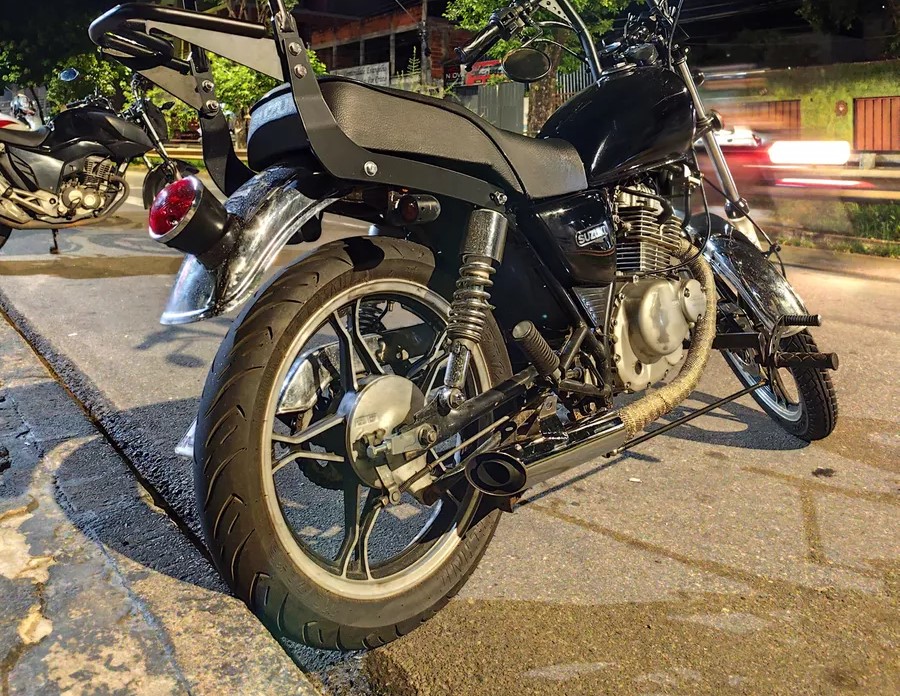 Ponteira Intruder 125 cromado 