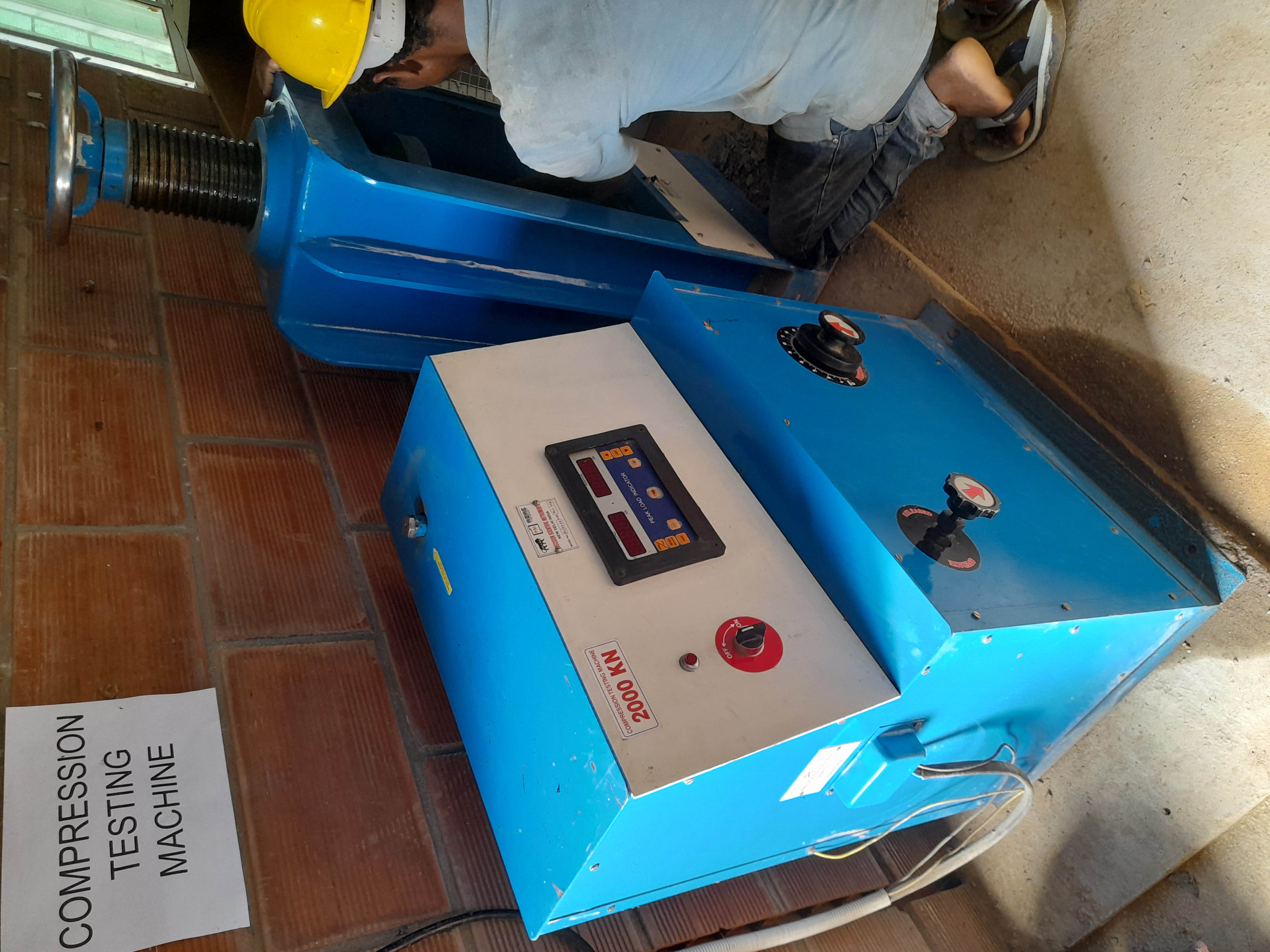 Compression Testing Machine