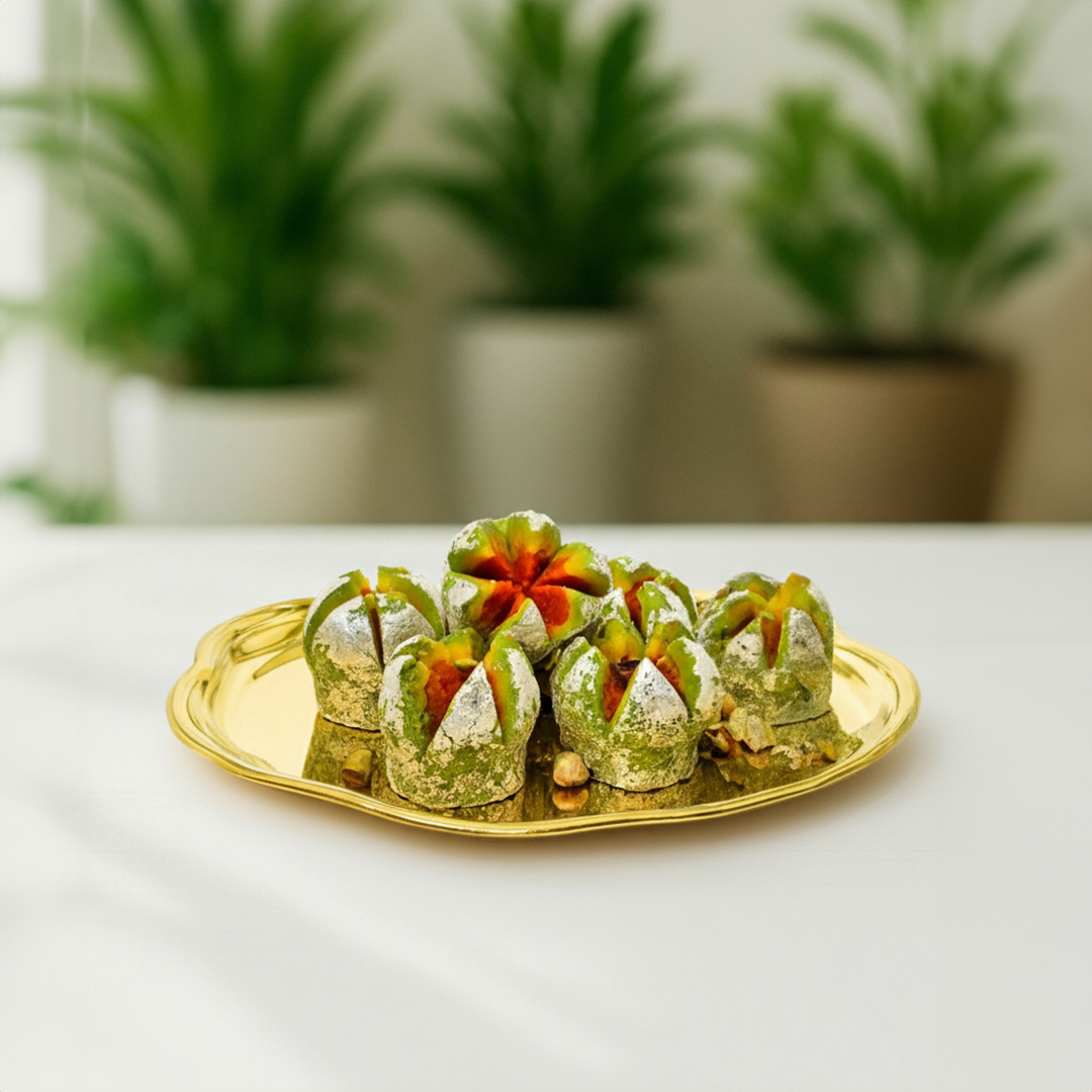 Premium Kaju Pista Rolls