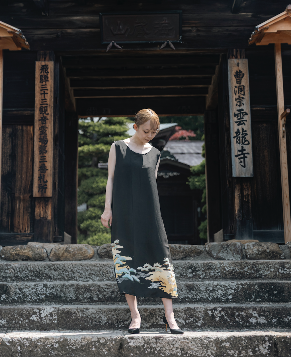 KIMONO DRESS〈Matsu Noir〉