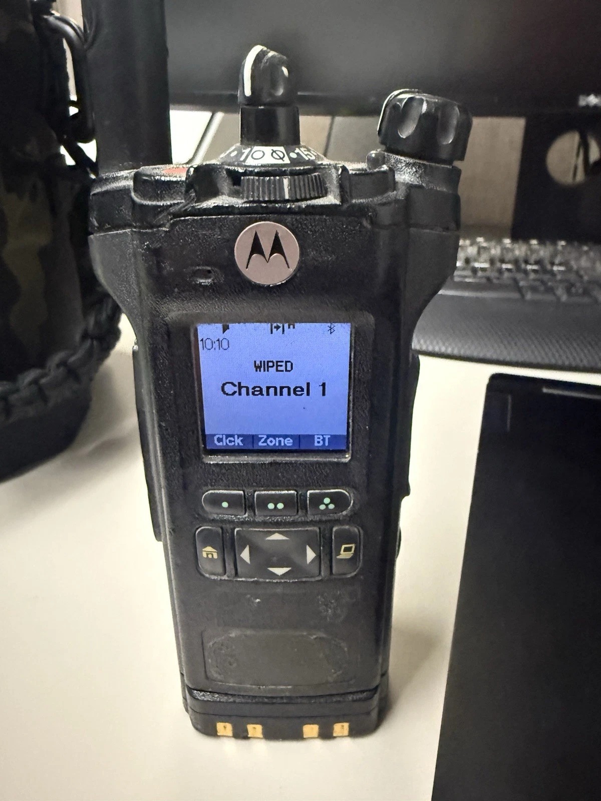 APX 6000 VHF H98KGF9PW6AN . Working With Antenna