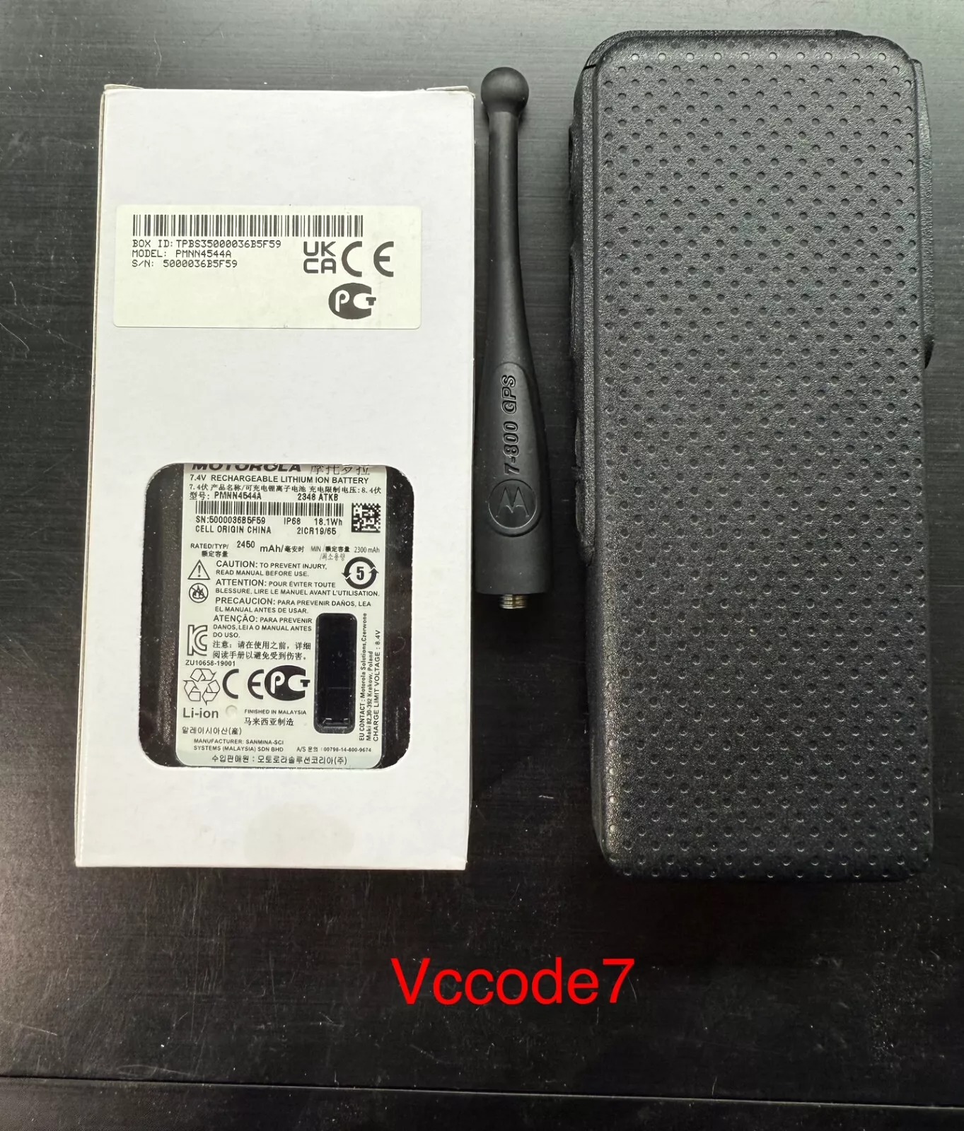 Motorola APX3000 7/800MHz BT 6 ALGOS XLNT COND COVERT RADIOS W/CHARGER