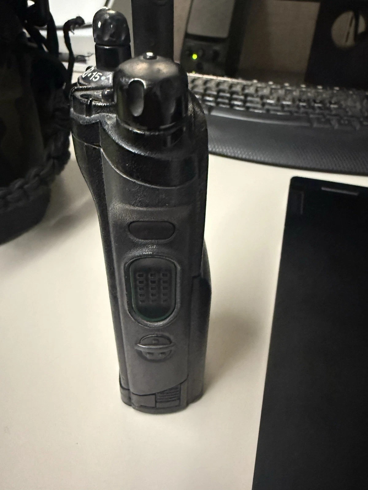 APX 6000 VHF H98KGF9PW6AN . Working With Antenna