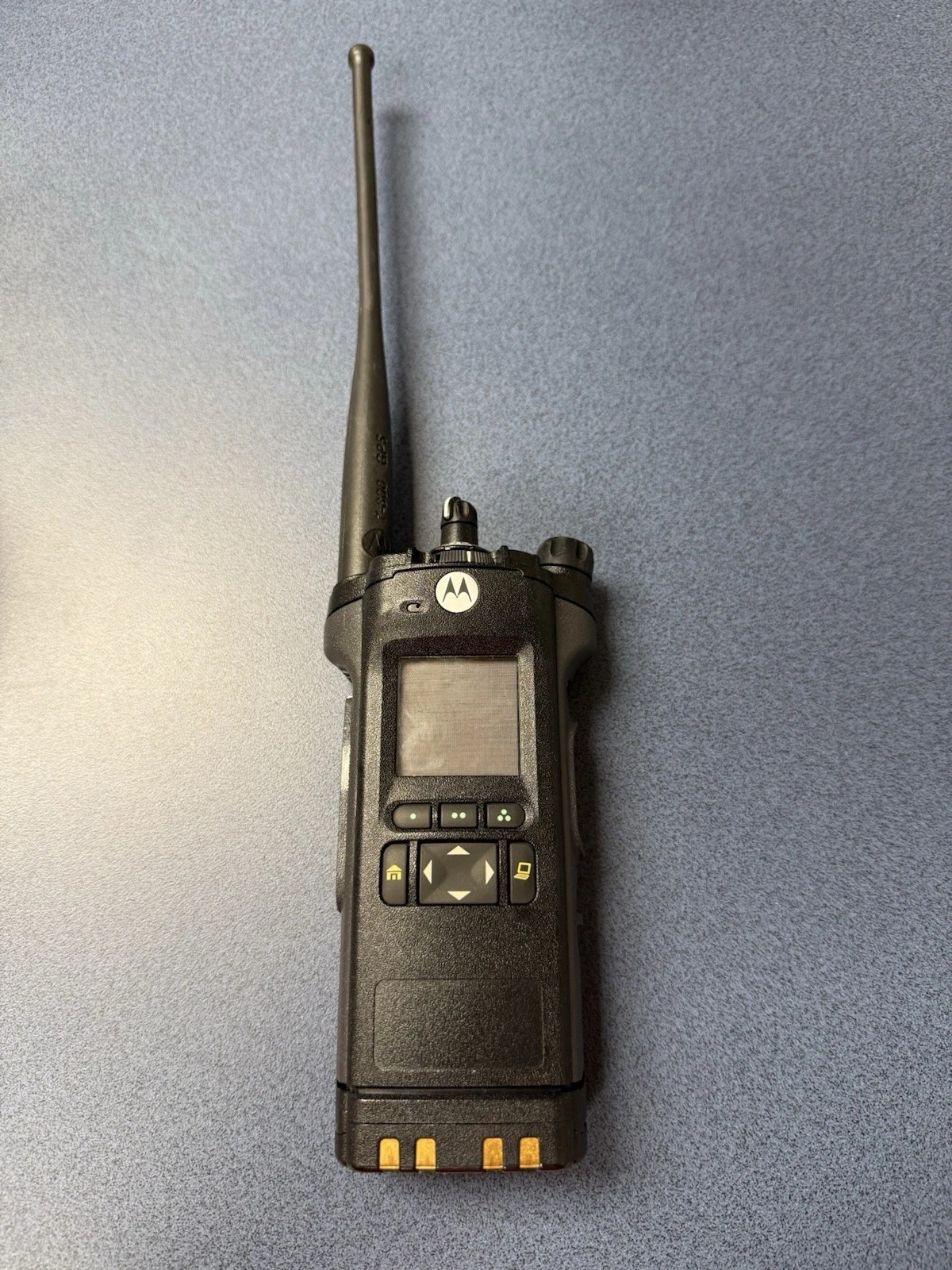 Motorola APX 6000 7/800 P25 Phase 1 With ADP