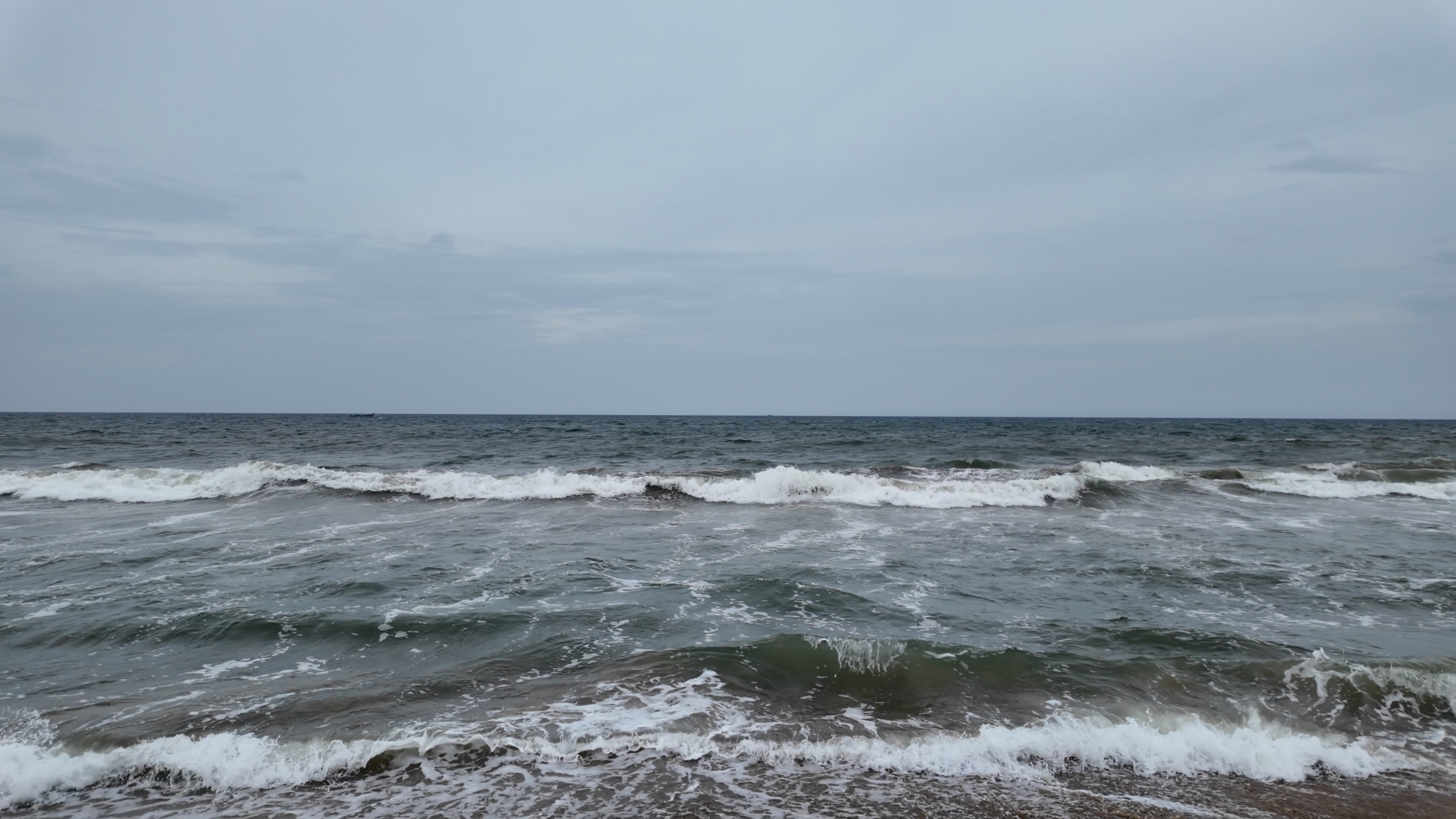 Premium Wave Stock Footage 4K Quality.