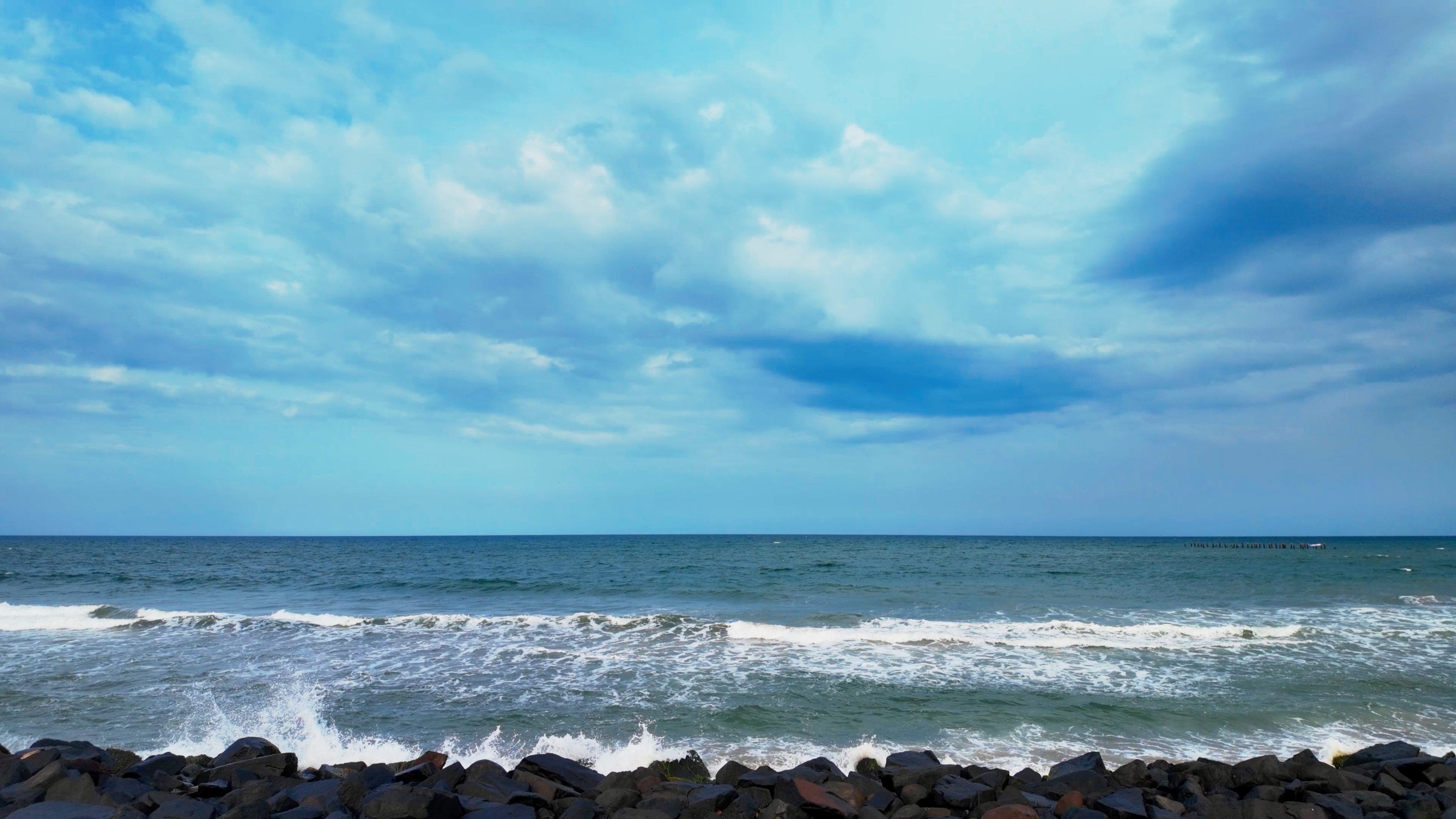 Slow Motion Wave 4K Premium Water Detail