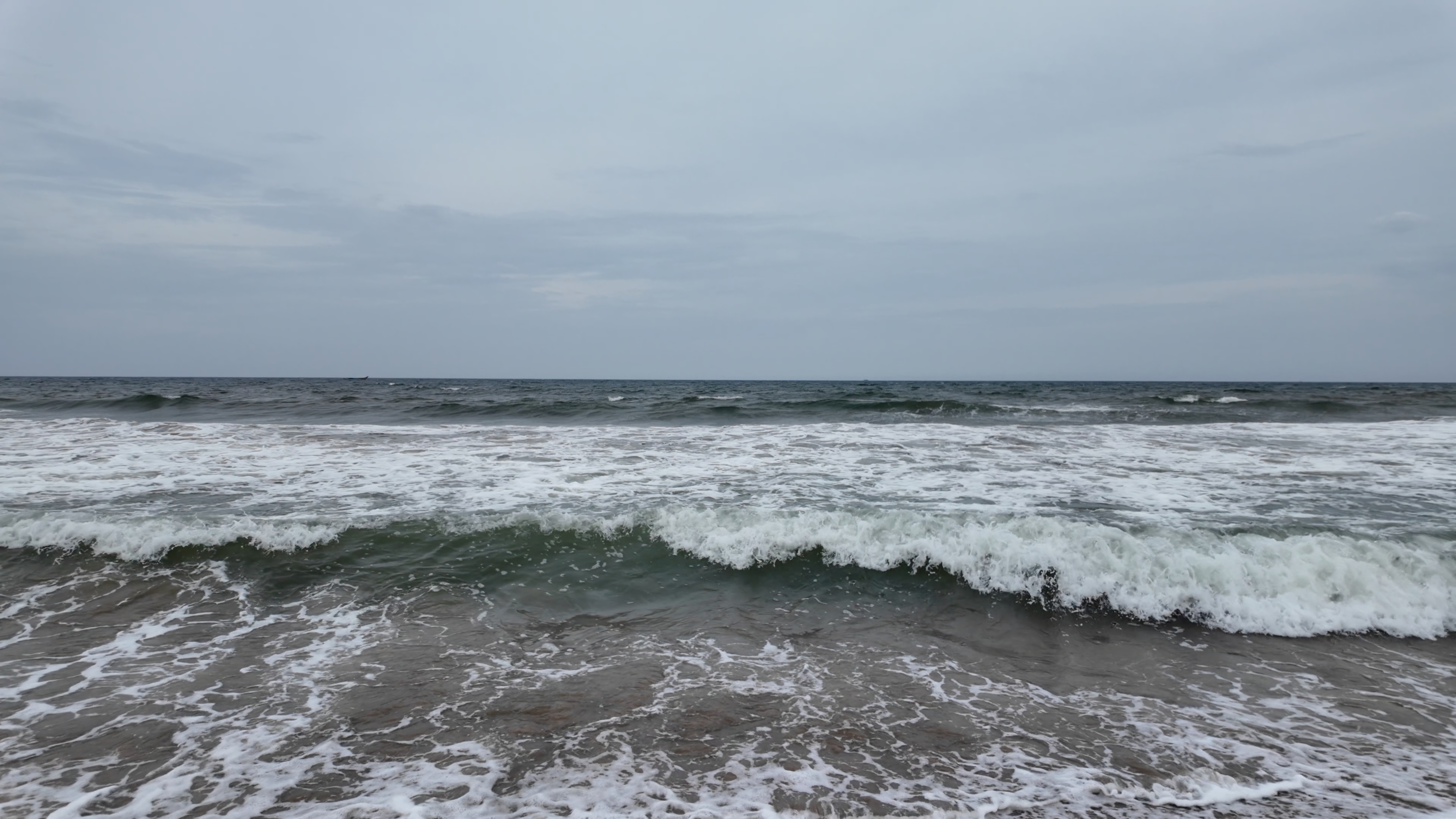 Ocean Wave Footage in 4K for Cinematic Shots