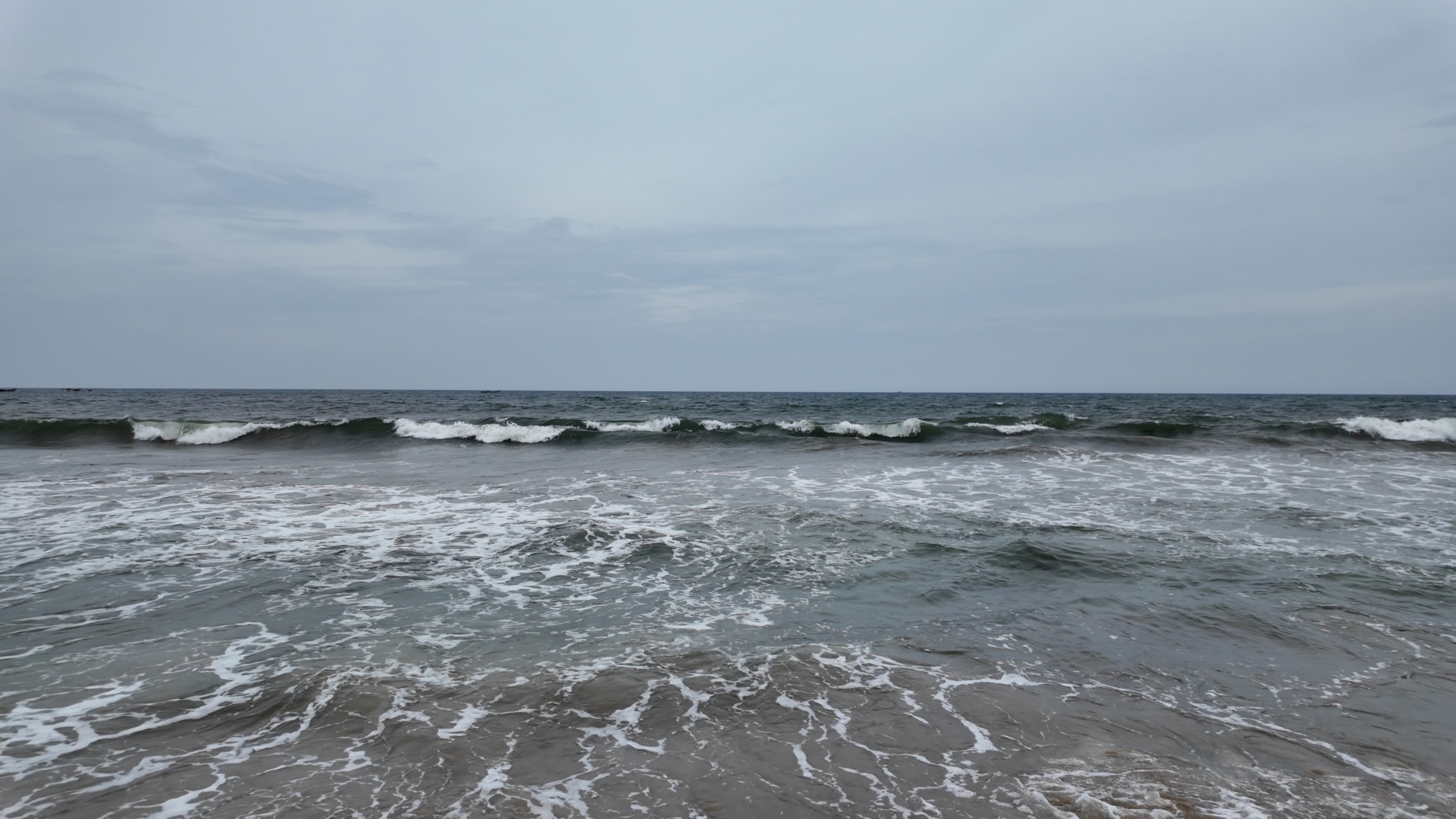 Buy Professional Ocean Wave Stock Videos in 4K